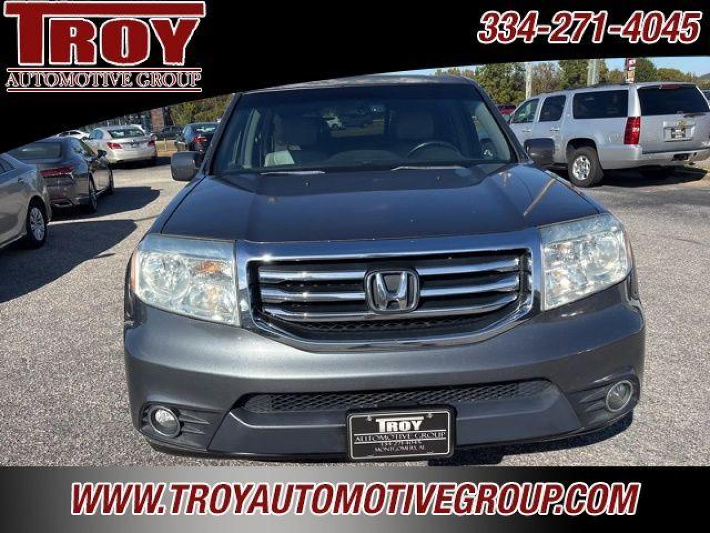 2013 Polished Metal Metallic /Gray Honda Pilot EX-L (5FNYF3H50DB) with an 3.5L V6 SOHC i-VTEC VCM 24V engine, Automatic transmission, located at 6812 Atlanta Hwy, Montgomery, AL, 36117, (334) 271-4045, 32.382118, -86.178673 - Leather Interior!!<br>3rd Seat!!<br>2-Master Keys!! - Photo#4