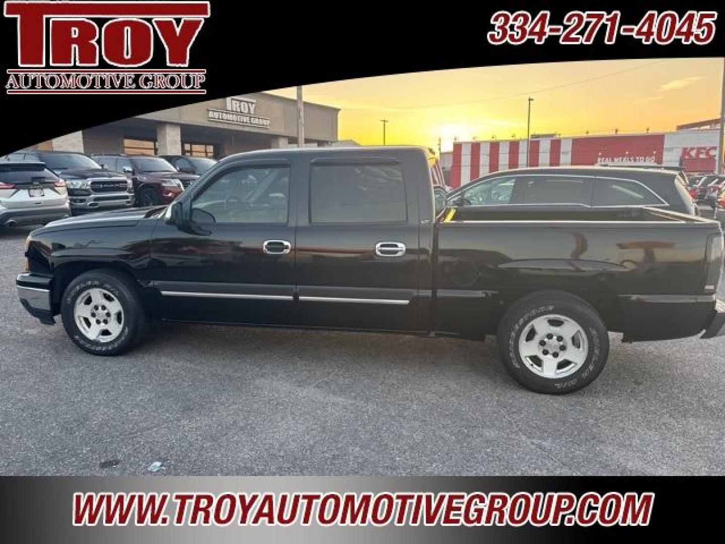 2006 Black /Tan Chevrolet Silverado 1500 LT (2GCEC13T261) with an Vortec 5.3L V8 SFI engine, Automatic transmission, located at 6812 Atlanta Hwy, Montgomery, AL, 36117, (334) 271-4045, 32.382118, -86.178673 - 1-Owner!!<br>DVD In Headrest!!<br>Tow Package!! - Photo#1