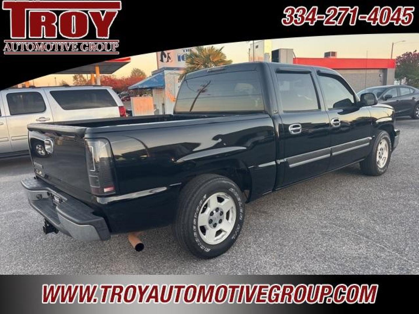 2006 Black /Tan Chevrolet Silverado 1500 LT (2GCEC13T261) with an Vortec 5.3L V8 SFI engine, Automatic transmission, located at 6812 Atlanta Hwy, Montgomery, AL, 36117, (334) 271-4045, 32.382118, -86.178673 - 1-Owner!!<br>DVD In Headrest!!<br>Tow Package!! - Photo#8
