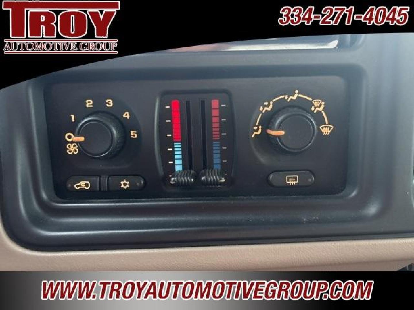 2006 Black /Tan Chevrolet Silverado 1500 LT (2GCEC13T261) with an Vortec 5.3L V8 SFI engine, Automatic transmission, located at 6812 Atlanta Hwy, Montgomery, AL, 36117, (334) 271-4045, 32.382118, -86.178673 - 1-Owner!!<br>DVD In Headrest!!<br>Tow Package!! - Photo#40
