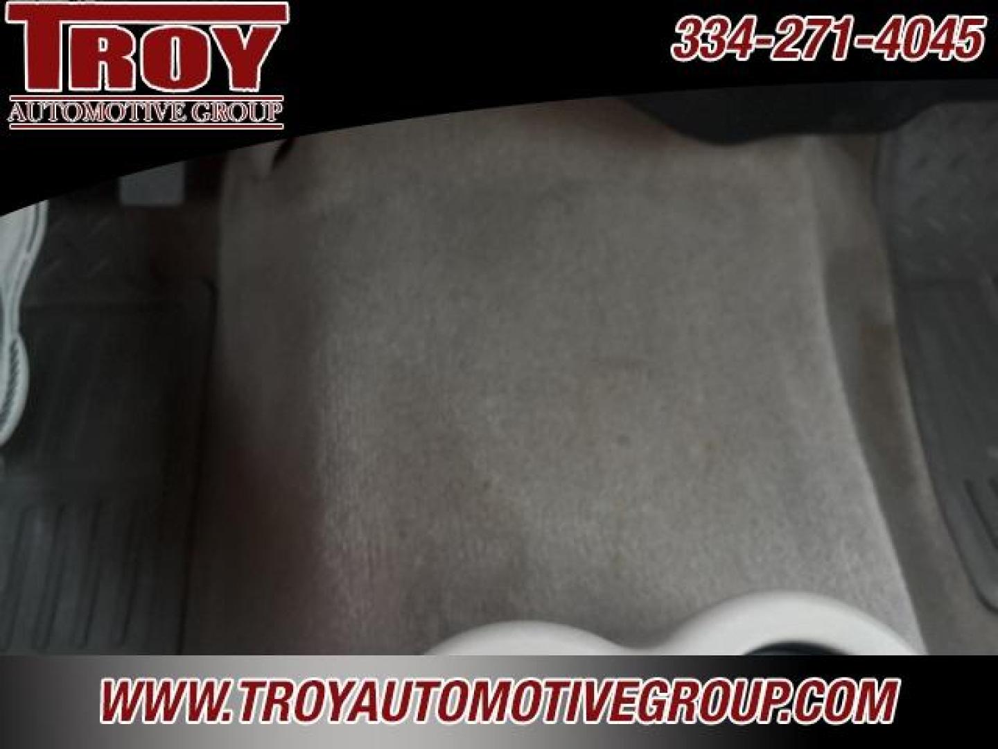 2006 Black /Tan Chevrolet Silverado 1500 LT (2GCEC13T261) with an Vortec 5.3L V8 SFI engine, Automatic transmission, located at 6812 Atlanta Hwy, Montgomery, AL, 36117, (334) 271-4045, 32.382118, -86.178673 - 1-Owner!!<br>DVD In Headrest!!<br>Tow Package!! - Photo#41