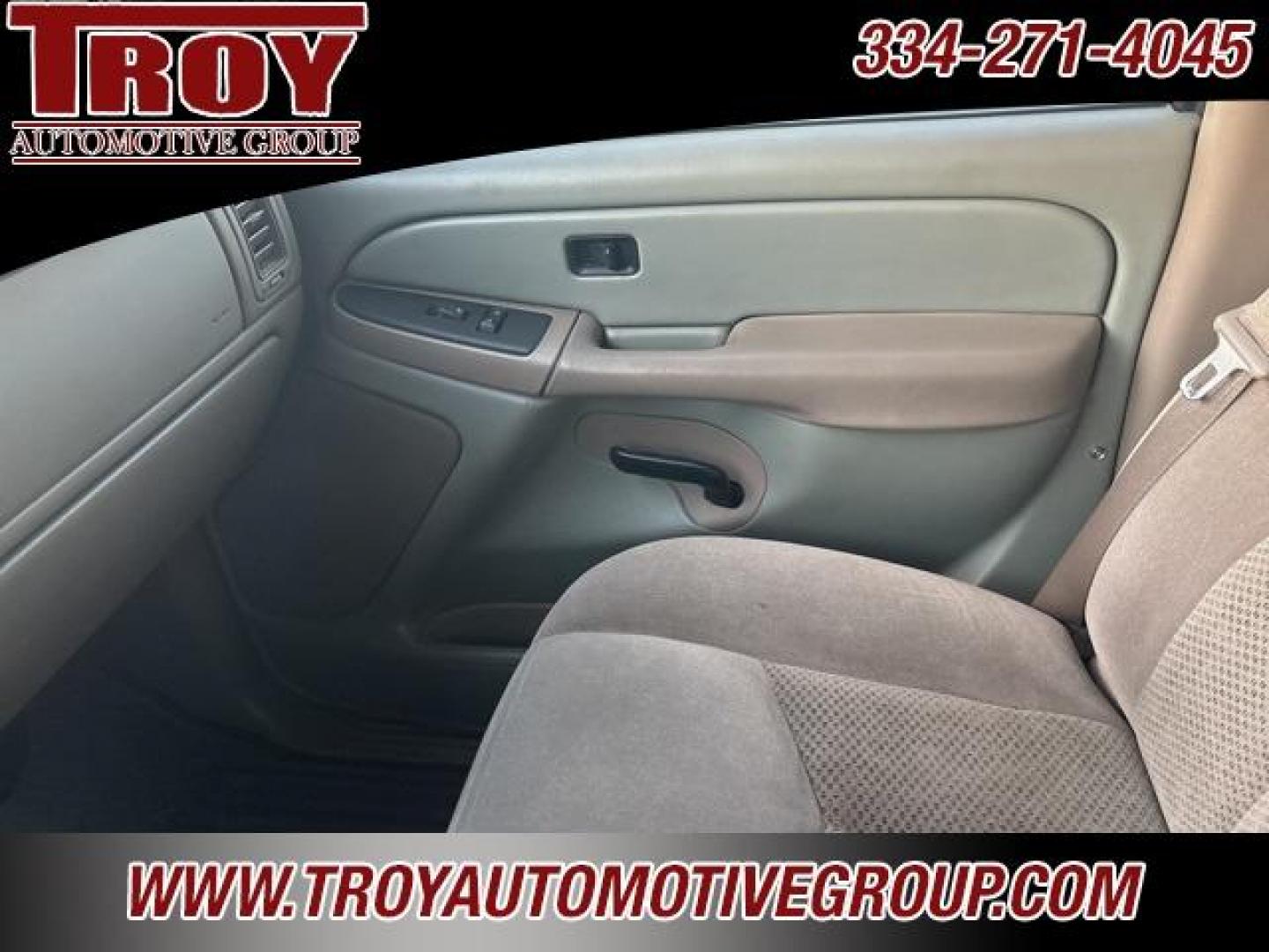 2006 Black /Tan Chevrolet Silverado 1500 LT (2GCEC13T261) with an Vortec 5.3L V8 SFI engine, Automatic transmission, located at 6812 Atlanta Hwy, Montgomery, AL, 36117, (334) 271-4045, 32.382118, -86.178673 - 1-Owner!!<br>DVD In Headrest!!<br>Tow Package!! - Photo#44