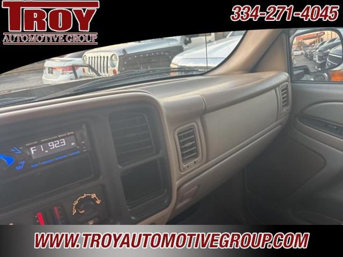 2006 Black /Tan Chevrolet Silverado 1500 LT (2GCEC13T261) with an Vortec 5.3L V8 SFI engine, Automatic transmission, located at 6812 Atlanta Hwy, Montgomery, AL, 36117, (334) 271-4045, 32.382118, -86.178673 - 1-Owner!!<br>DVD In Headrest!!<br>Tow Package!! - Photo#45