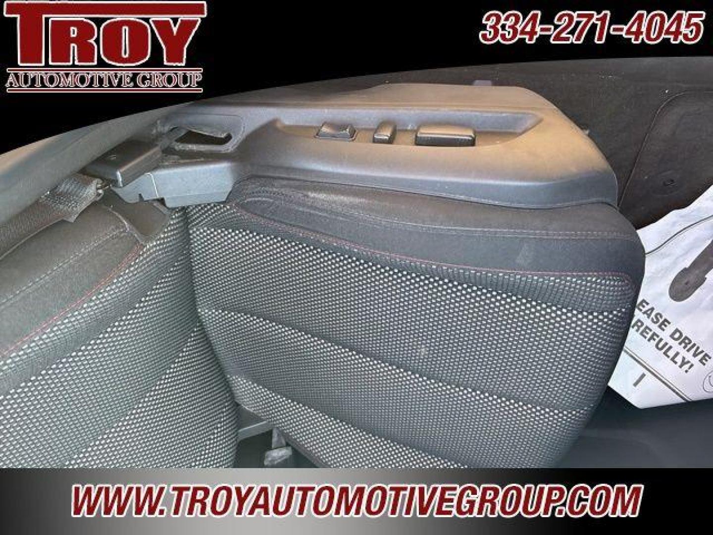 2013 Champagne Silver Metallic /Black Chevrolet Equinox LT (2GNALDEK9D6) with an 2.4L 4-Cylinder SIDI DOHC engine, Automatic transmission, located at 6812 Atlanta Hwy, Montgomery, AL, 36117, (334) 271-4045, 32.382118, -86.178673 - 1-Owner!! - Photo#18