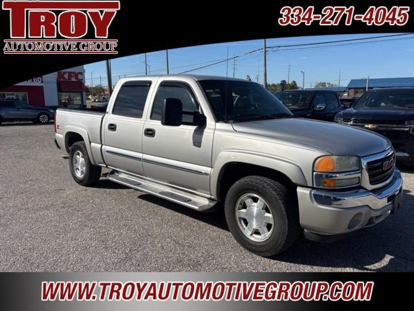 2006 Silver Birch Metallic /Pewter GMC Sierra 1500 SLT (2GTEK13T661) with an Vortec 5.3L V8 SFI engine, Automatic transmission, located at 6812 Atlanta Hwy, Montgomery, AL, 36117, (334) 271-4045, 32.382118, -86.178673 - Recent Arrival! Priced below KBB Fair Purchase Price!<br><br>Silver Birch Metallic 2006 GMC Sierra 1500 SLT 4WD Vortec 5.3L V8 SFI 4-Speed Automatic with Overdrive<br><br>Financing Available---Top Value for Trades. - Photo#3