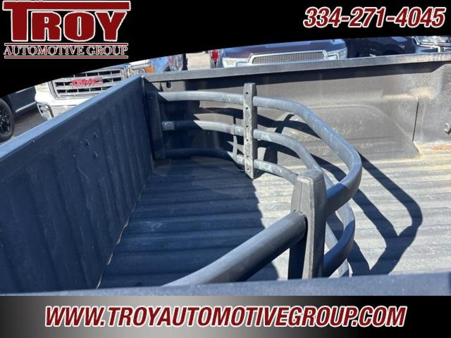 2006 Silver Birch Metallic /Pewter GMC Sierra 1500 SLT (2GTEK13T661) with an Vortec 5.3L V8 SFI engine, Automatic transmission, located at 6812 Atlanta Hwy, Montgomery, AL, 36117, (334) 271-4045, 32.382118, -86.178673 - Recent Arrival! Priced below KBB Fair Purchase Price!<br><br>Silver Birch Metallic 2006 GMC Sierra 1500 SLT 4WD Vortec 5.3L V8 SFI 4-Speed Automatic with Overdrive<br><br>Financing Available---Top Value for Trades. - Photo#19