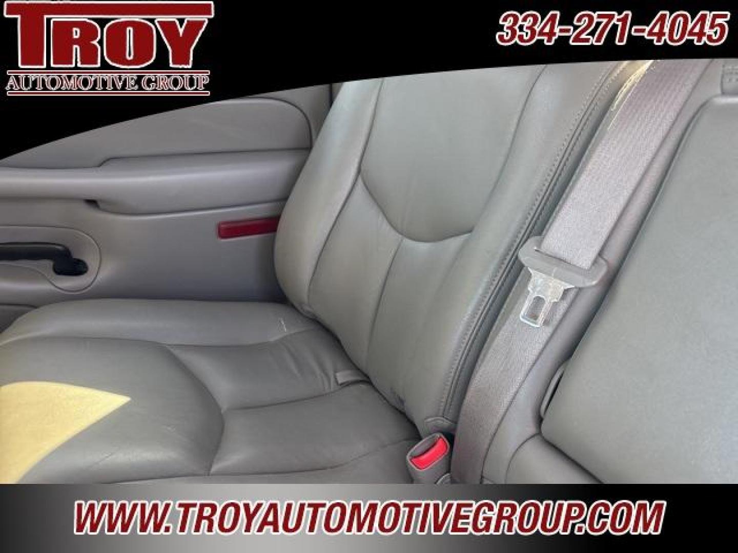 2006 Silver Birch Metallic /Pewter GMC Sierra 1500 SLT (2GTEK13T661) with an Vortec 5.3L V8 SFI engine, Automatic transmission, located at 6812 Atlanta Hwy, Montgomery, AL, 36117, (334) 271-4045, 32.382118, -86.178673 - Recent Arrival! Priced below KBB Fair Purchase Price!<br><br>Silver Birch Metallic 2006 GMC Sierra 1500 SLT 4WD Vortec 5.3L V8 SFI 4-Speed Automatic with Overdrive<br><br>Financing Available---Top Value for Trades. - Photo#26