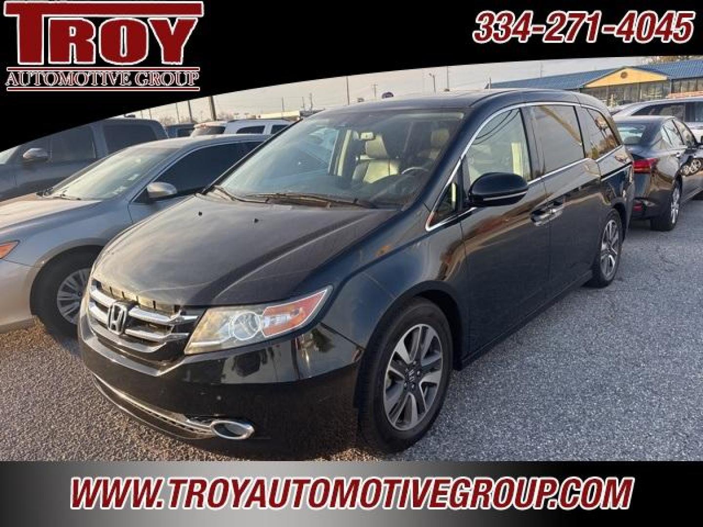 2016 Crystal Black Pearl /Gray Honda Odyssey (5FNRL5H92GB) with an 3.5L V6 SOHC i-VTEC 24V engine, Automatic transmission, located at 6812 Atlanta Hwy, Montgomery, AL, 36117, (334) 271-4045, 32.382118, -86.178673 - Priced below KBB Fair Purchase Price!<br><br>Crystal Black Pearl 2016 Honda Odyssey FWD 3.5L V6 SOHC i-VTEC 24V 6-Speed Automatic<br><br>Financing Available---Top Value for Trades.<br><br>19/28 City/Highway MPG<br><br><br>Awards:<br> * 2016 KBB.com Best Buy Awards * 2016 KBB.com Best Buy Awards F - Photo#3