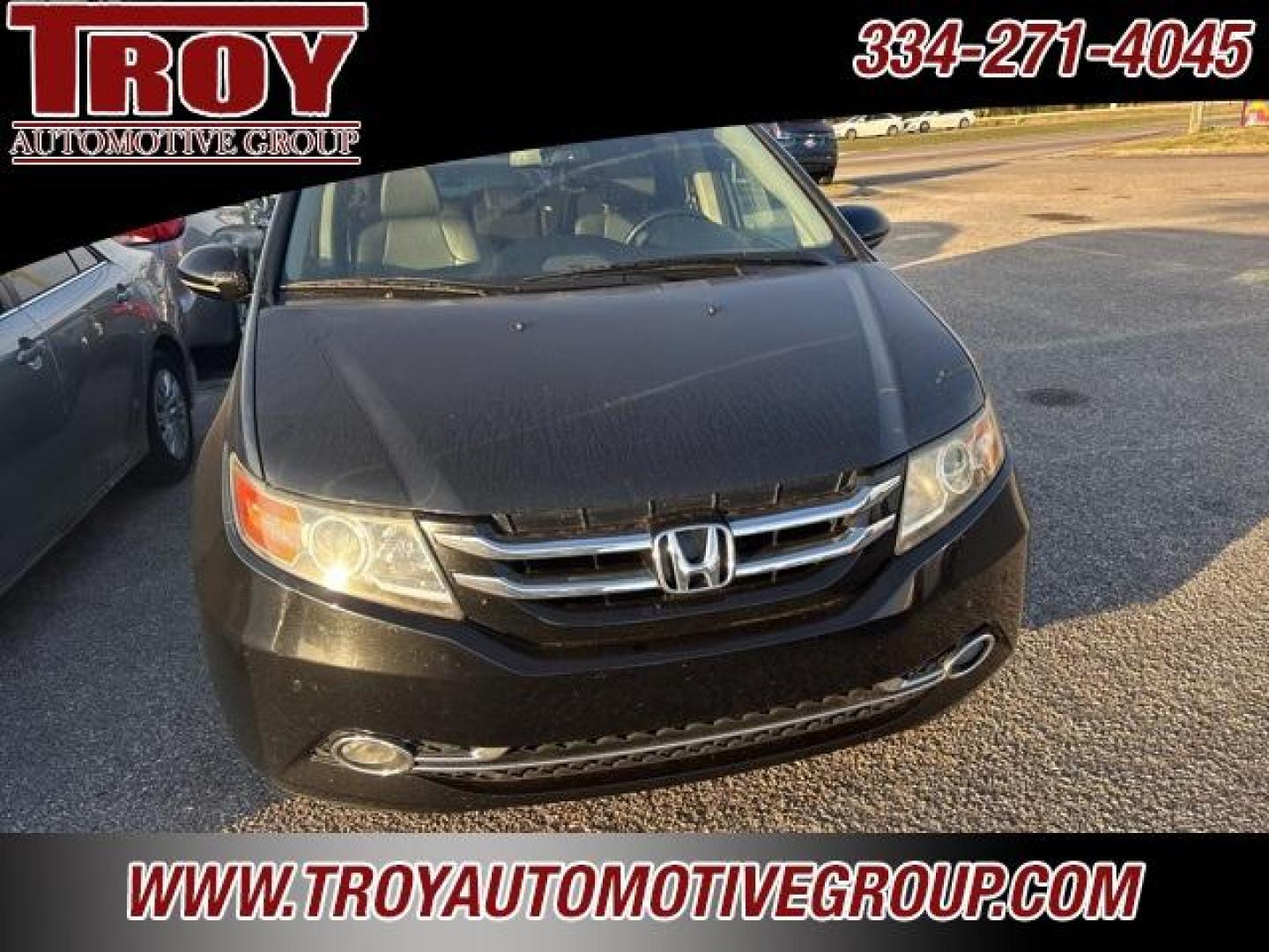 2016 Crystal Black Pearl /Gray Honda Odyssey (5FNRL5H92GB) with an 3.5L V6 SOHC i-VTEC 24V engine, Automatic transmission, located at 6812 Atlanta Hwy, Montgomery, AL, 36117, (334) 271-4045, 32.382118, -86.178673 - Priced below KBB Fair Purchase Price!<br><br>Crystal Black Pearl 2016 Honda Odyssey FWD 3.5L V6 SOHC i-VTEC 24V 6-Speed Automatic<br><br>Financing Available---Top Value for Trades.<br><br>19/28 City/Highway MPG<br><br><br>Awards:<br> * 2016 KBB.com Best Buy Awards * 2016 KBB.com Best Buy Awards F - Photo#5