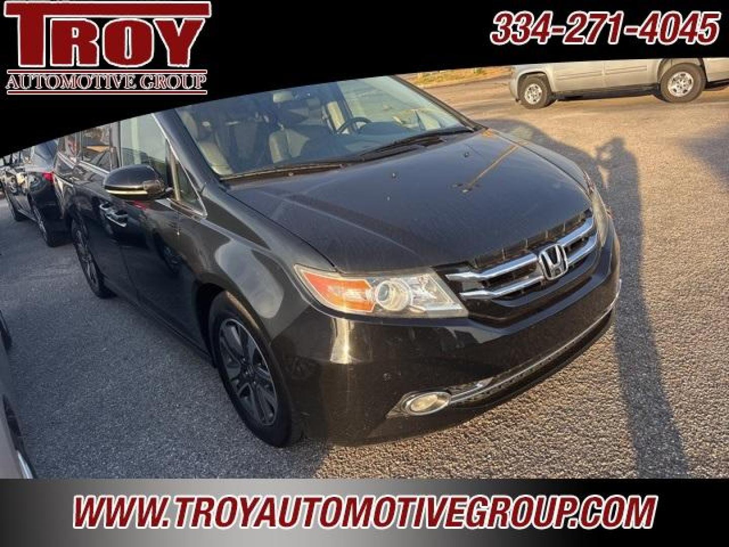 2016 Crystal Black Pearl /Gray Honda Odyssey (5FNRL5H92GB) with an 3.5L V6 SOHC i-VTEC 24V engine, Automatic transmission, located at 6812 Atlanta Hwy, Montgomery, AL, 36117, (334) 271-4045, 32.382118, -86.178673 - Priced below KBB Fair Purchase Price!<br><br>Crystal Black Pearl 2016 Honda Odyssey FWD 3.5L V6 SOHC i-VTEC 24V 6-Speed Automatic<br><br>Financing Available---Top Value for Trades.<br><br>19/28 City/Highway MPG<br><br><br>Awards:<br> * 2016 KBB.com Best Buy Awards * 2016 KBB.com Best Buy Awards F - Photo#6