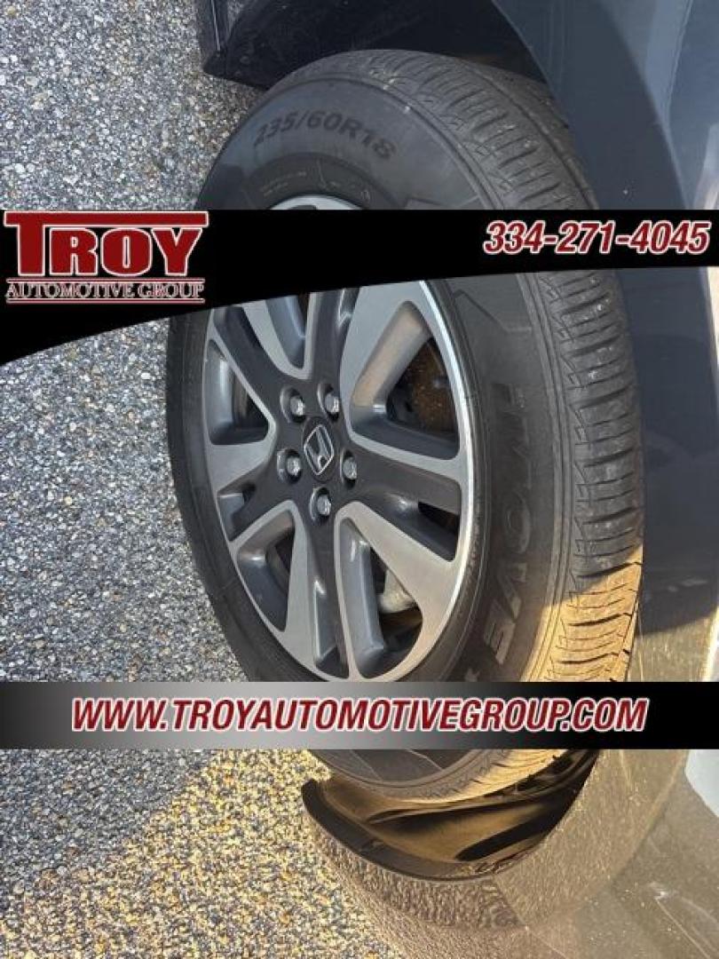 2016 Crystal Black Pearl /Gray Honda Odyssey (5FNRL5H92GB) with an 3.5L V6 SOHC i-VTEC 24V engine, Automatic transmission, located at 6812 Atlanta Hwy, Montgomery, AL, 36117, (334) 271-4045, 32.382118, -86.178673 - Priced below KBB Fair Purchase Price!<br><br>Crystal Black Pearl 2016 Honda Odyssey FWD 3.5L V6 SOHC i-VTEC 24V 6-Speed Automatic<br><br>Financing Available---Top Value for Trades.<br><br>19/28 City/Highway MPG<br><br><br>Awards:<br> * 2016 KBB.com Best Buy Awards * 2016 KBB.com Best Buy Awards F - Photo#10