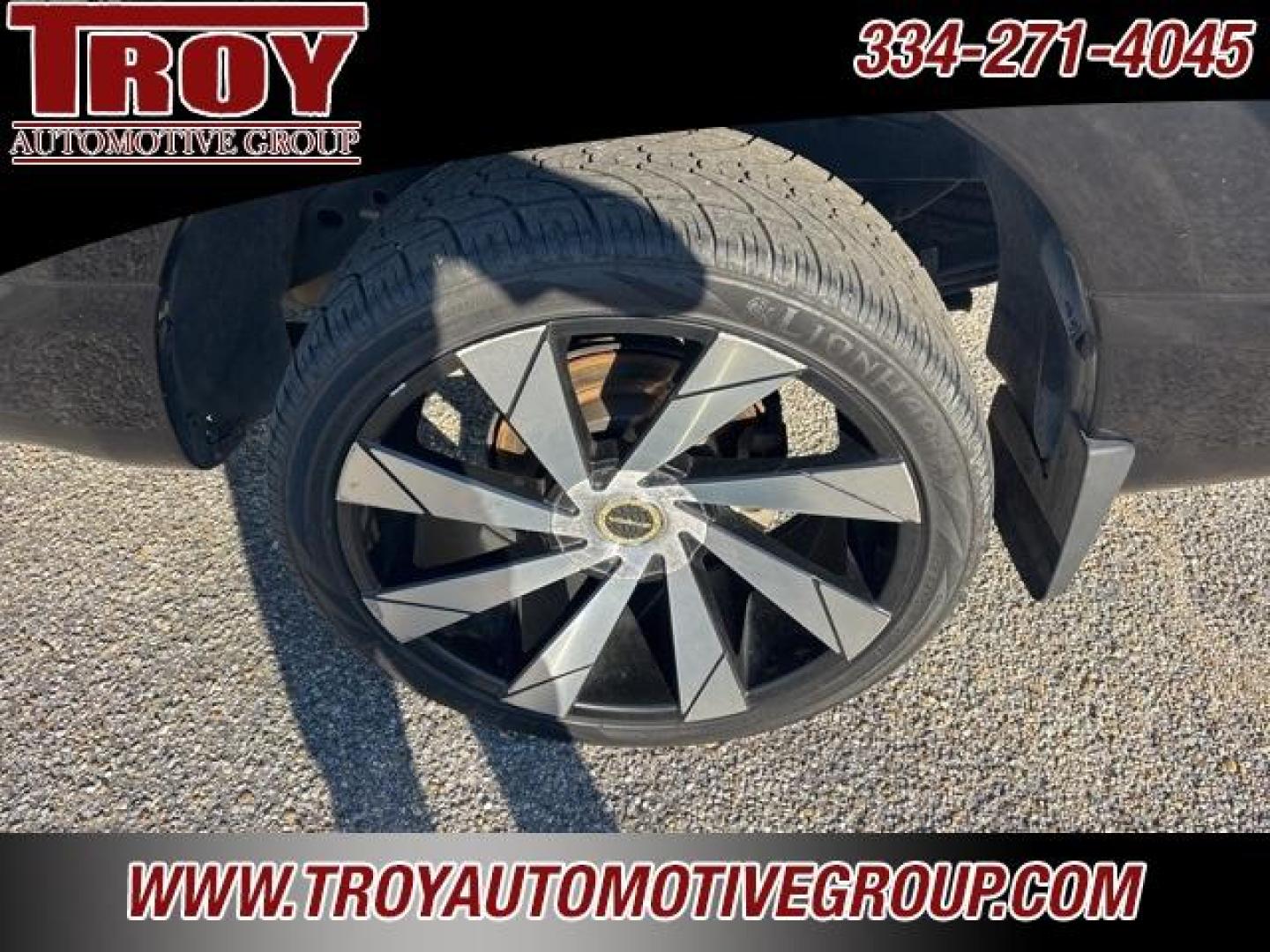 2017 Magnetic Black /Black Nissan Titan S (1N6AA1EJ4HN) with an 5.6L V8 engine, Automatic transmission, located at 6812 Atlanta Hwy, Montgomery, AL, 36117, (334) 271-4045, 32.382118, -86.178673 - 1-Owner!! - Photo#17