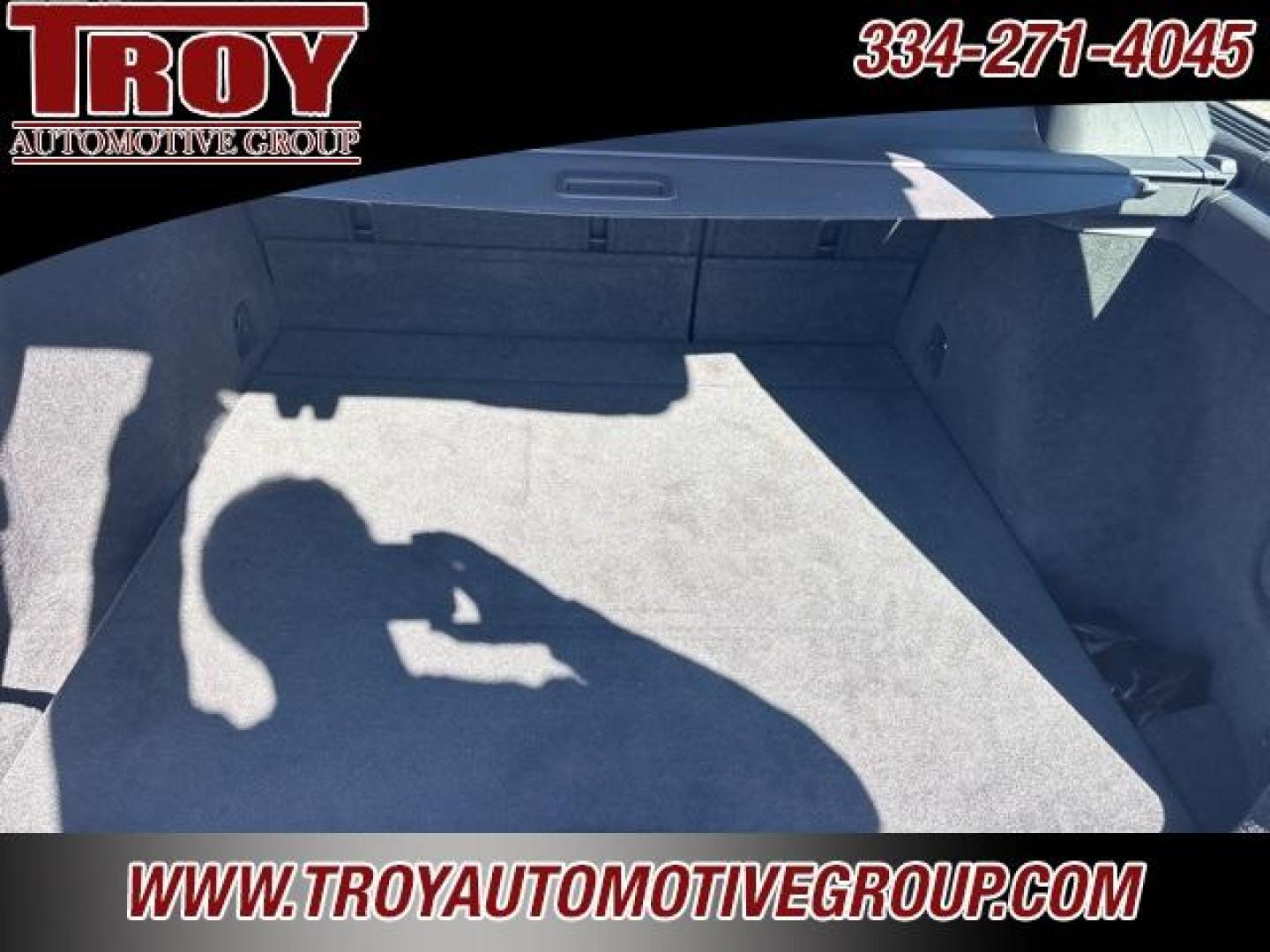 2009 Brilliant Blue Metallic /Off-Black Volvo V50 2.4i (YV1MW382692) with an 2.4L 5-Cylinder MPI DOHC engine, Automatic transmission, located at 6812 Atlanta Hwy, Montgomery, AL, 36117, (334) 271-4045, 32.382118, -86.178673 - Power Sunroof!!<br>Leather Interior!!<br>2-Master Remote Keys!!<br>Heated Seats!! - Photo#24