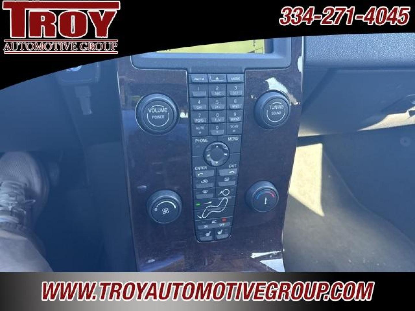 2009 Brilliant Blue Metallic /Off-Black Volvo V50 2.4i (YV1MW382692) with an 2.4L 5-Cylinder MPI DOHC engine, Automatic transmission, located at 6812 Atlanta Hwy, Montgomery, AL, 36117, (334) 271-4045, 32.382118, -86.178673 - Power Sunroof!!<br>Leather Interior!!<br>2-Master Remote Keys!!<br>Heated Seats!! - Photo#38