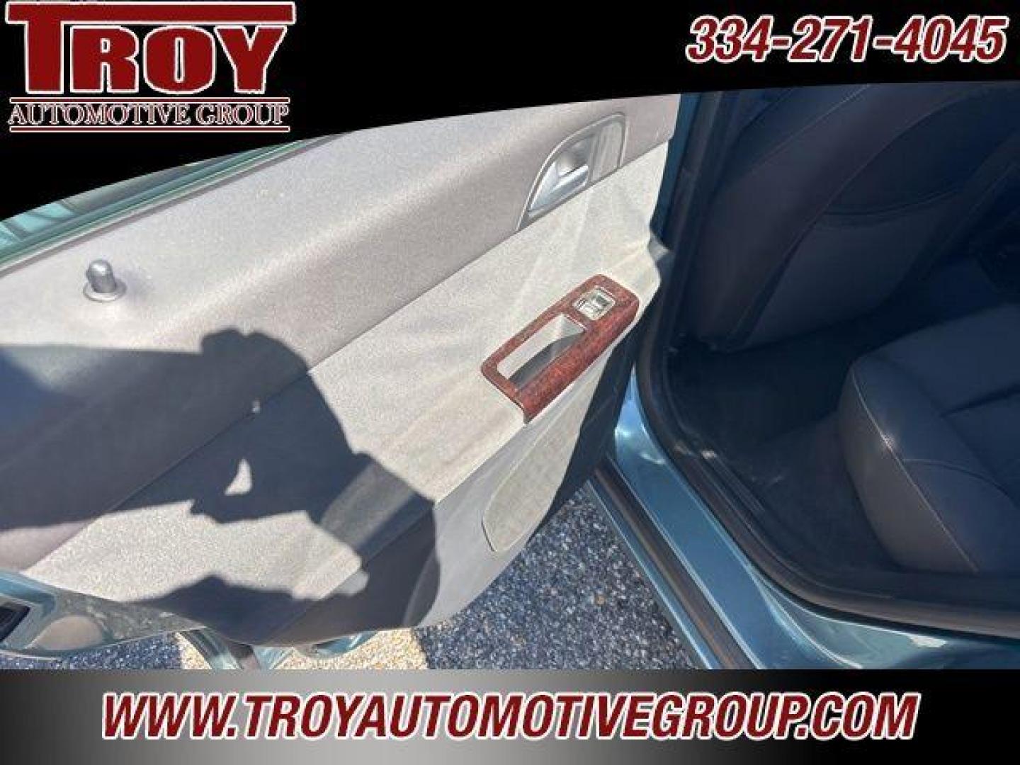 2009 Brilliant Blue Metallic /Off-Black Volvo V50 2.4i (YV1MW382692) with an 2.4L 5-Cylinder MPI DOHC engine, Automatic transmission, located at 6812 Atlanta Hwy, Montgomery, AL, 36117, (334) 271-4045, 32.382118, -86.178673 - Photo#22