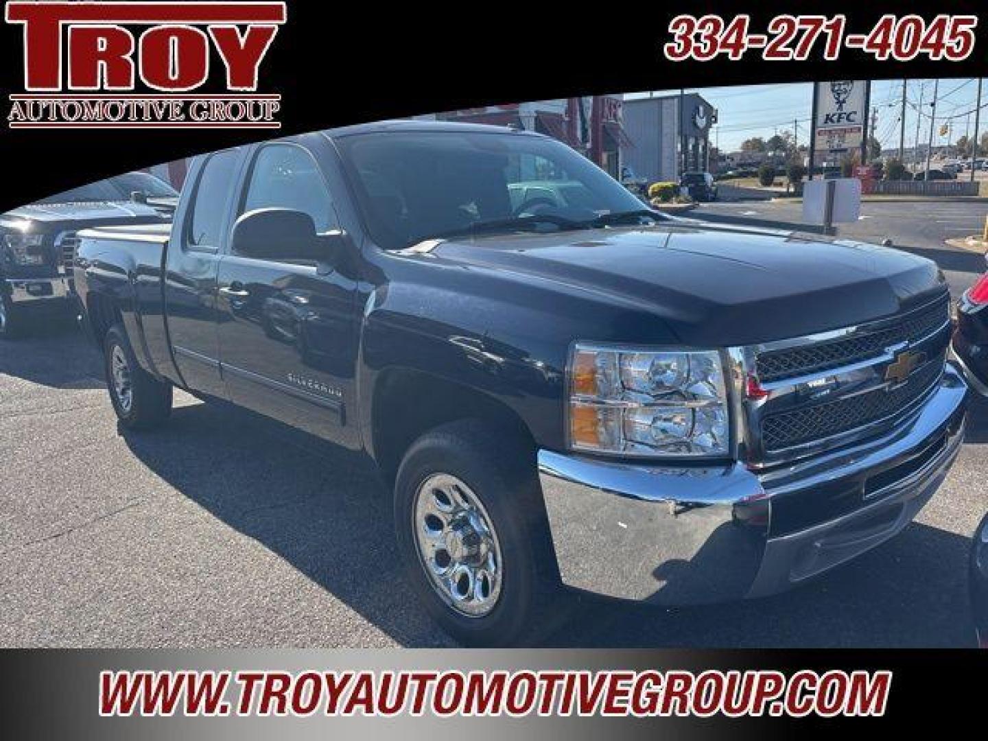 2012 Imperial Blue Metallic /Dark Titanium Chevrolet Silverado 1500 LS (1GCRCREA0CZ) with an Vortec 4.8L V8 SFI VVT Flex Fuel engine, Automatic transmission, located at 6812 Atlanta Hwy, Montgomery, AL, 36117, (334) 271-4045, 32.382118, -86.178673 - Photo#2
