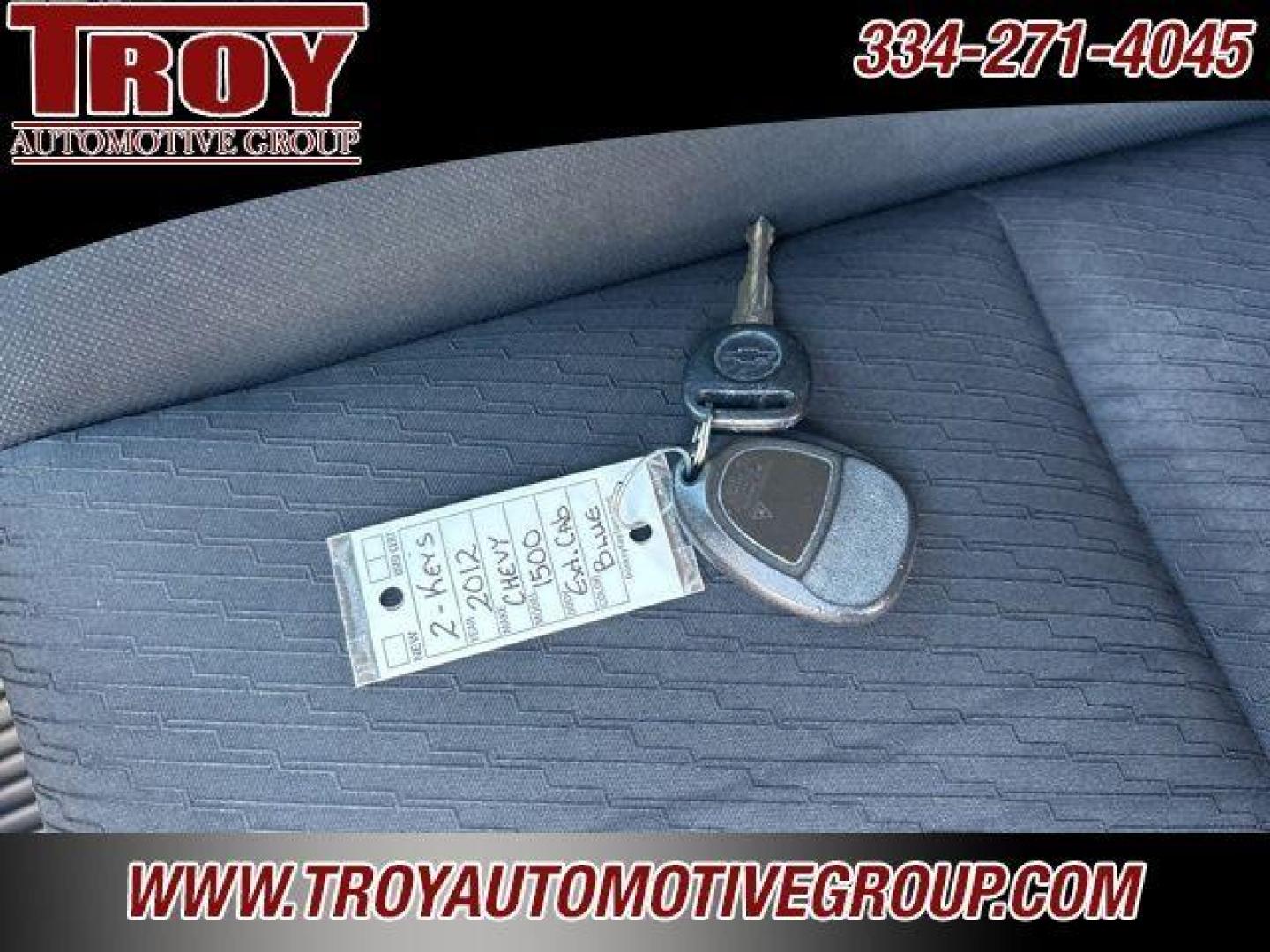 2012 Imperial Blue Metallic /Dark Titanium Chevrolet Silverado 1500 LS (1GCRCREA0CZ) with an Vortec 4.8L V8 SFI VVT Flex Fuel engine, Automatic transmission, located at 6812 Atlanta Hwy, Montgomery, AL, 36117, (334) 271-4045, 32.382118, -86.178673 - Photo#17