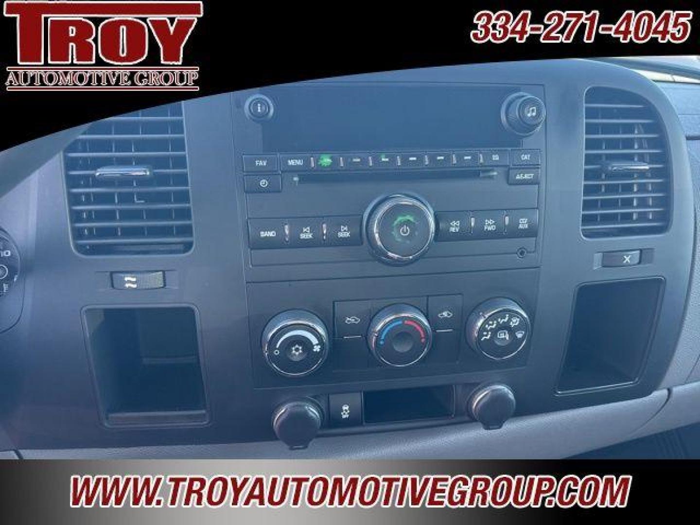 2012 Imperial Blue Metallic /Dark Titanium Chevrolet Silverado 1500 LS (1GCRCREA0CZ) with an Vortec 4.8L V8 SFI VVT Flex Fuel engine, Automatic transmission, located at 6812 Atlanta Hwy, Montgomery, AL, 36117, (334) 271-4045, 32.382118, -86.178673 - Photo#20