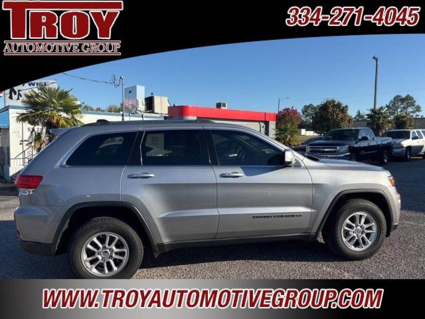 2018 Billet Silver Metallic Clearcoat /Black Jeep Grand Cherokee Laredo E (1C4RJEAGXJC) with an 3.6L V6 24V VVT engine, Automatic transmission, located at 6812 Atlanta Hwy, Montgomery, AL, 36117, (334) 271-4045, 32.382118, -86.178673 - Billet Silver Metallic Clearcoat 2018 Jeep Grand Cherokee Laredo E RWD 3.6L V6 24V VVT 8-Speed Automatic<br><br>Financing Available---Top Value for Trades.<br><br>Odometer is 57493 miles below market average! 19/26 City/Highway MPG<br><br><br>Awards:<br> * 2018 KBB.com 10 Most Awarded Brands - Photo#2