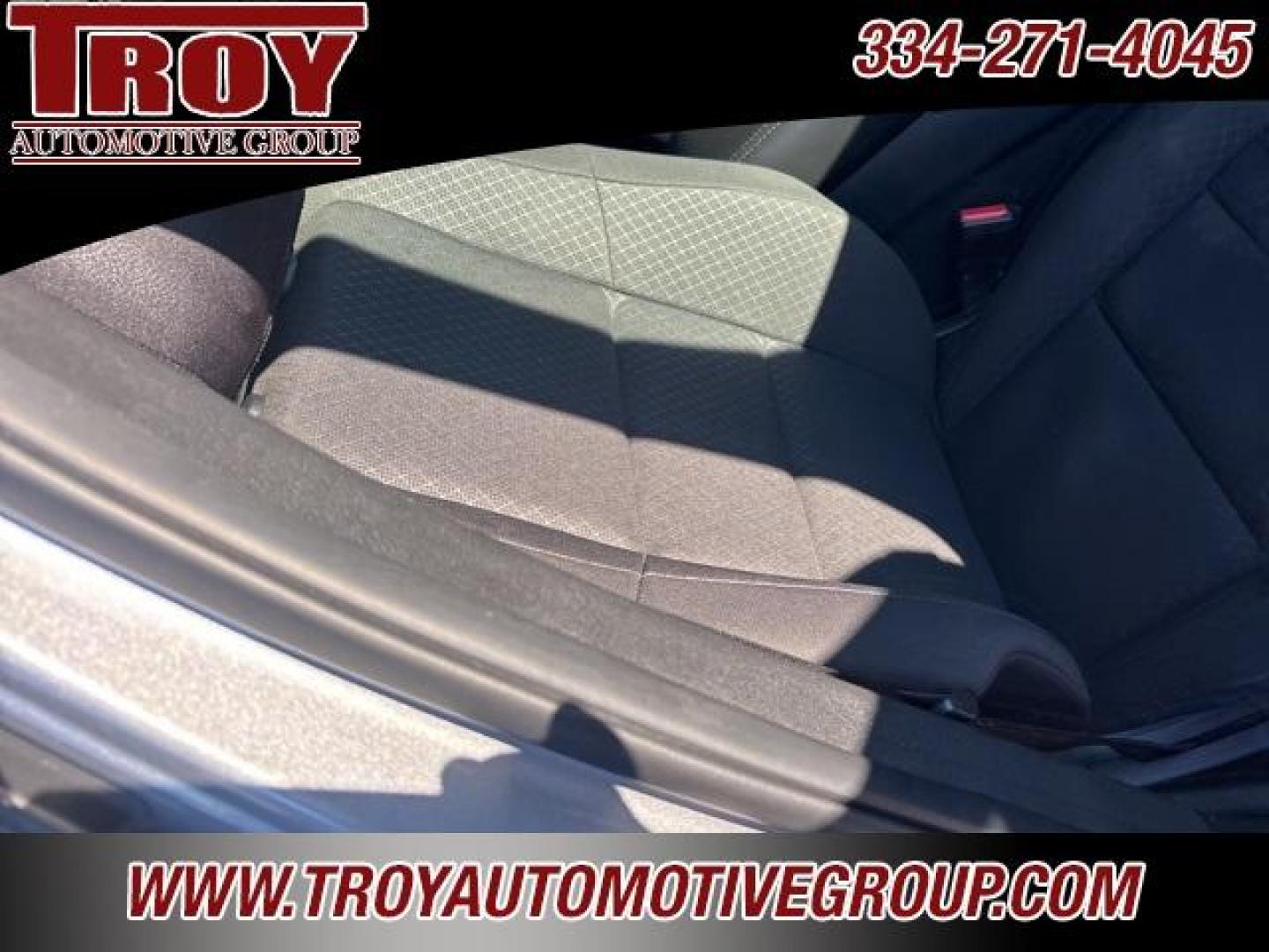 2018 Billet Silver Metallic Clearcoat /Black Jeep Grand Cherokee Laredo E (1C4RJEAGXJC) with an 3.6L V6 24V VVT engine, Automatic transmission, located at 6812 Atlanta Hwy, Montgomery, AL, 36117, (334) 271-4045, 32.382118, -86.178673 - Billet Silver Metallic Clearcoat 2018 Jeep Grand Cherokee Laredo E RWD 3.6L V6 24V VVT 8-Speed Automatic<br><br>Financing Available---Top Value for Trades.<br><br>Odometer is 57493 miles below market average! 19/26 City/Highway MPG<br><br><br>Awards:<br> * 2018 KBB.com 10 Most Awarded Brands - Photo#35