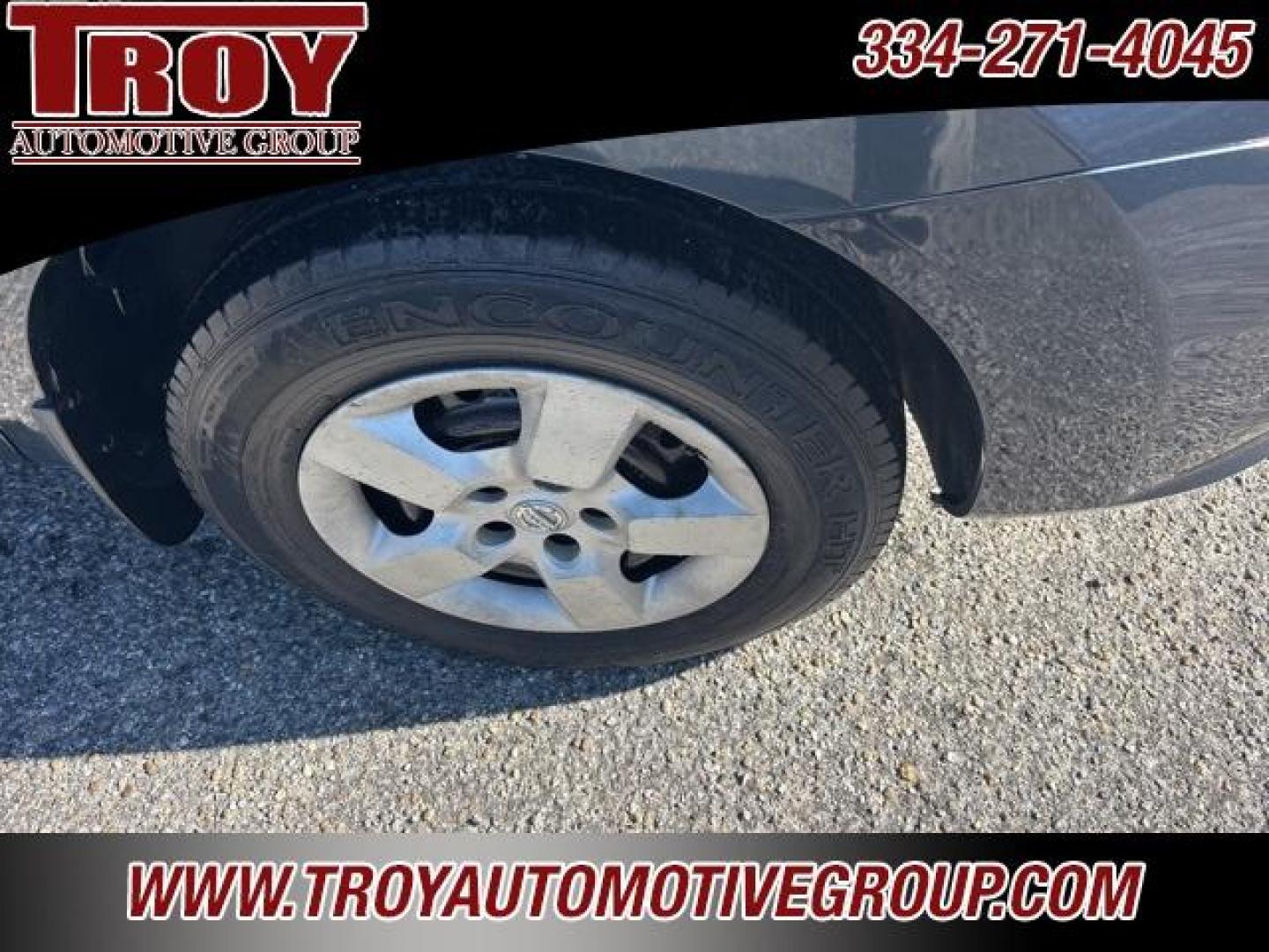 2013 Graphite Blue /Gray Nissan Rogue S (JN8AS5MT0DW) with an 2.5L I4 DOHC 16V engine, CVT transmission, located at 6812 Atlanta Hwy, Montgomery, AL, 36117, (334) 271-4045, 32.382118, -86.178673 - 1-Owner!!<br>2-Master Keys!! - Photo#17