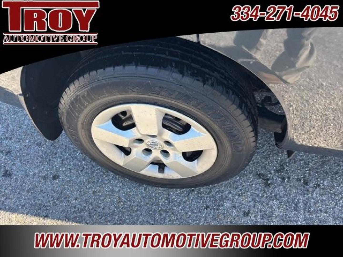 2013 Graphite Blue /Gray Nissan Rogue S (JN8AS5MT0DW) with an 2.5L I4 DOHC 16V engine, CVT transmission, located at 6812 Atlanta Hwy, Montgomery, AL, 36117, (334) 271-4045, 32.382118, -86.178673 - 1-Owner!!<br>2-Master Keys!! - Photo#18