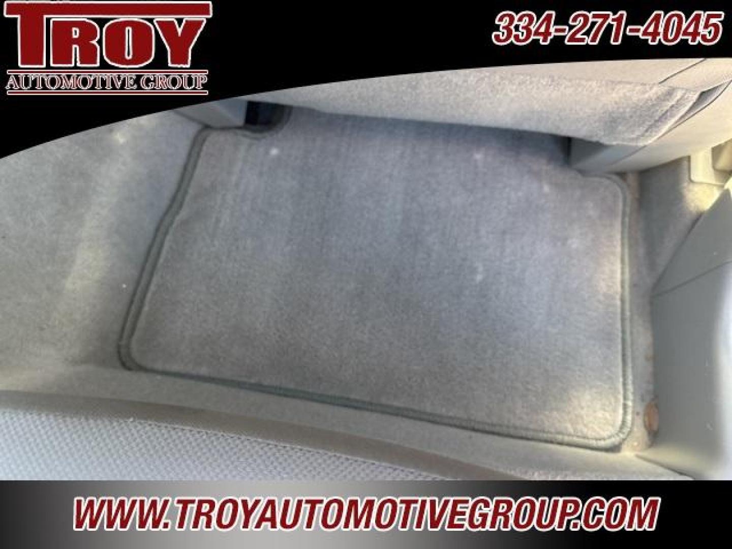 2013 Graphite Blue /Gray Nissan Rogue S (JN8AS5MT0DW) with an 2.5L I4 DOHC 16V engine, CVT transmission, located at 6812 Atlanta Hwy, Montgomery, AL, 36117, (334) 271-4045, 32.382118, -86.178673 - 1-Owner!!<br>2-Master Keys!! - Photo#23