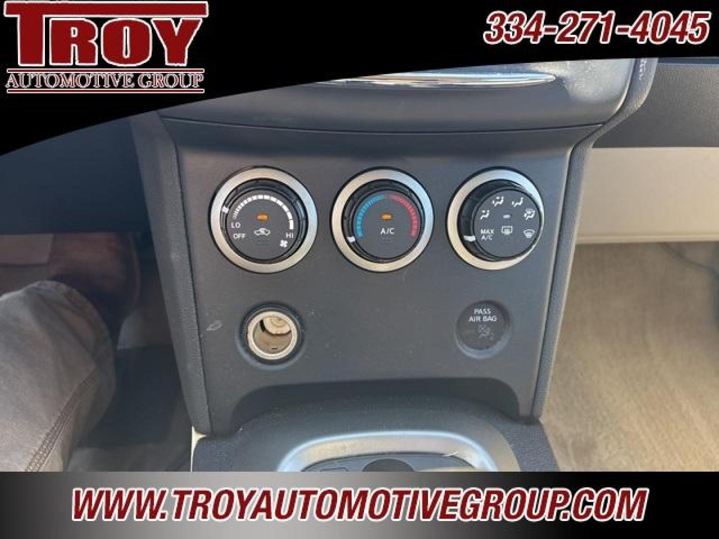 2013 Graphite Blue /Gray Nissan Rogue S (JN8AS5MT0DW) with an 2.5L I4 DOHC 16V engine, CVT transmission, located at 6812 Atlanta Hwy, Montgomery, AL, 36117, (334) 271-4045, 32.382118, -86.178673 - 1-Owner!!<br>2-Master Keys!! - Photo#43