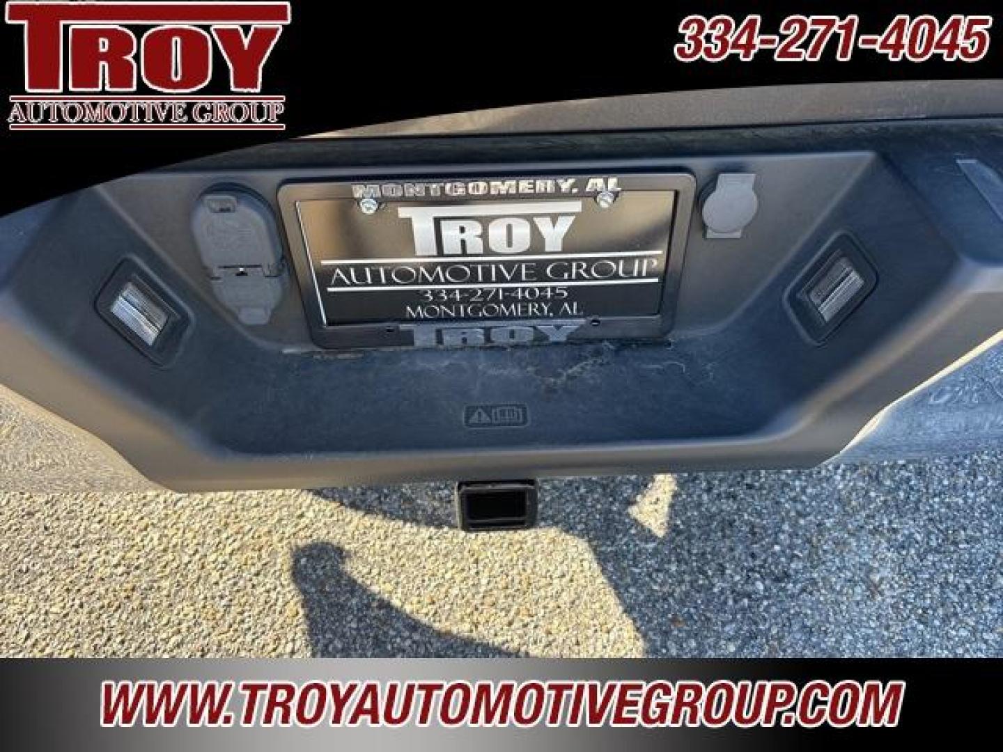 2019 Magnetic /Black Ford F-150 Lariat (1FTEW1C57KK) with an 5.0L V8 engine, Automatic transmission, located at 6812 Atlanta Hwy, Montgomery, AL, 36117, (334) 271-4045, 32.382118, -86.178673 - Photo#16