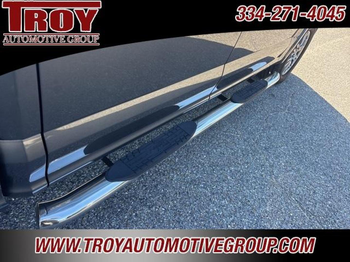 2019 Magnetic /Black Ford F-150 Lariat (1FTEW1C57KK) with an 5.0L V8 engine, Automatic transmission, located at 6812 Atlanta Hwy, Montgomery, AL, 36117, (334) 271-4045, 32.382118, -86.178673 - Photo#21