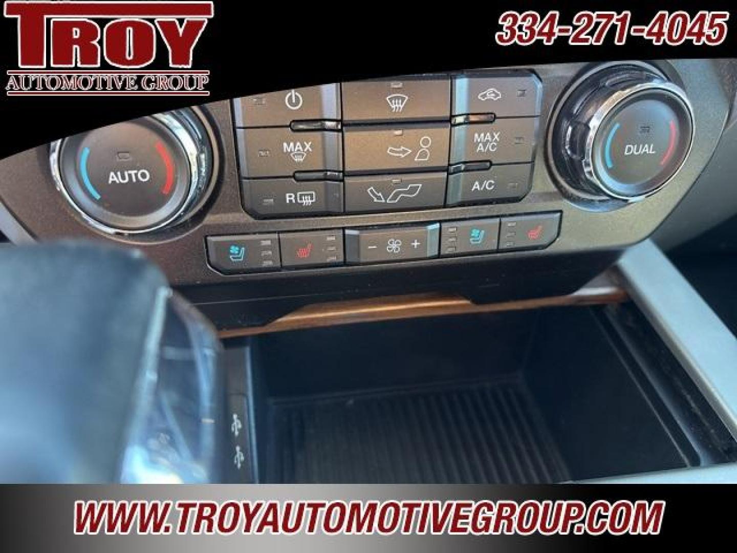 2019 Magnetic /Black Ford F-150 Lariat (1FTEW1C57KK) with an 5.0L V8 engine, Automatic transmission, located at 6812 Atlanta Hwy, Montgomery, AL, 36117, (334) 271-4045, 32.382118, -86.178673 - Photo#50