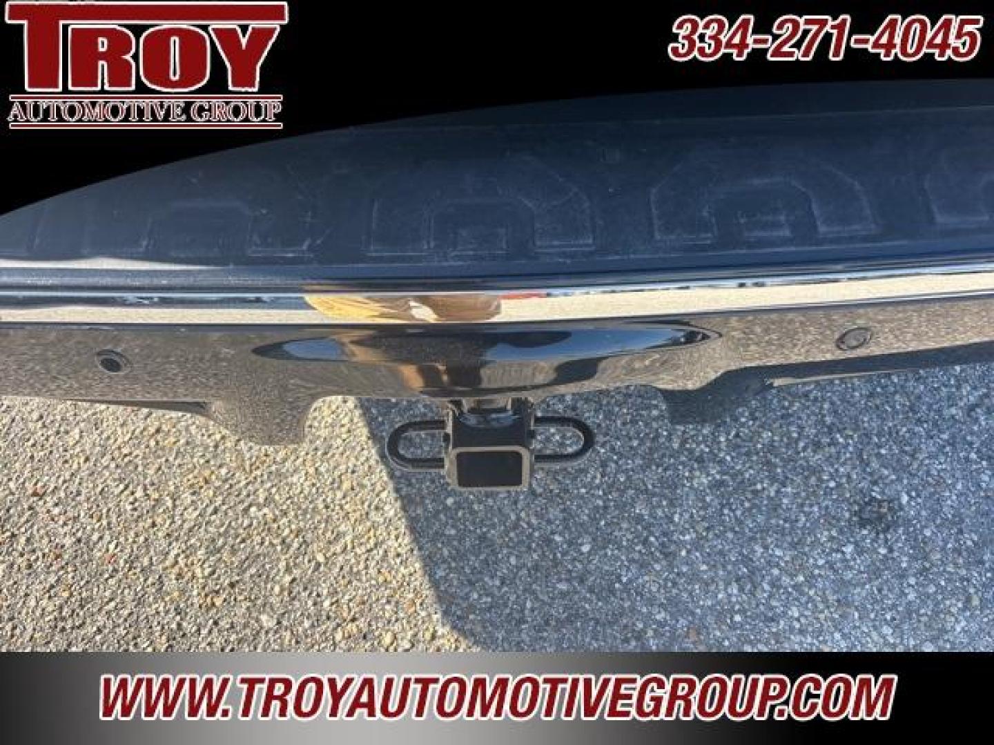 2014 Black /Sand Beige Toyota 4Runner (JTEZU5JR0E5) with an 4.0L V6 SMPI DOHC engine, Automatic transmission, located at 6812 Atlanta Hwy, Montgomery, AL, 36117, (334) 271-4045, 32.382118, -86.178673 - New Tires!!<br>Limited Edition!!<br>Tow Package!!<br>Navigation!!<br>2-Master Remote Keys! - Photo#13