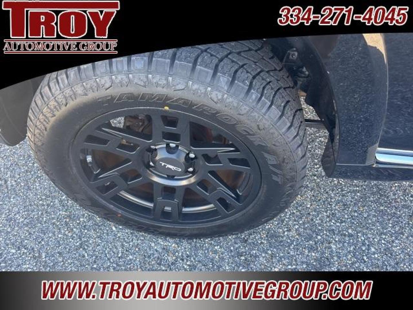 2014 Black /Sand Beige Toyota 4Runner (JTEZU5JR0E5) with an 4.0L V6 SMPI DOHC engine, Automatic transmission, located at 6812 Atlanta Hwy, Montgomery, AL, 36117, (334) 271-4045, 32.382118, -86.178673 - New Tires!!<br>Limited Edition!!<br>Tow Package!!<br>Navigation!!<br>2-Master Remote Keys! - Photo#20