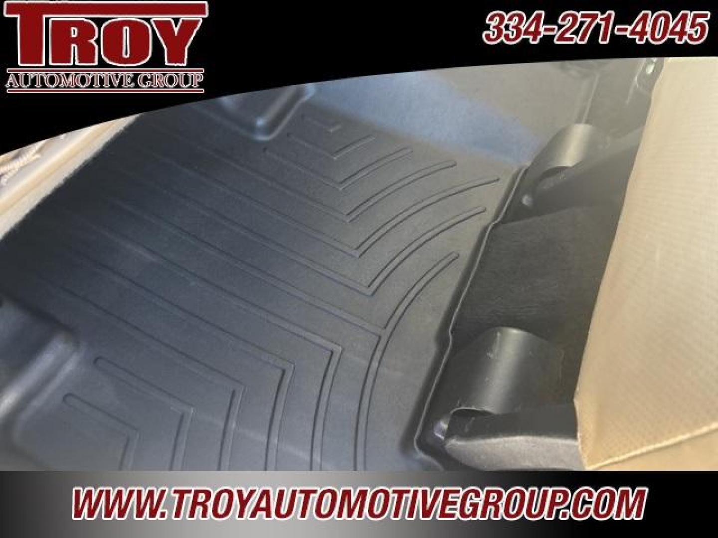 2014 Black /Sand Beige Toyota 4Runner (JTEZU5JR0E5) with an 4.0L V6 SMPI DOHC engine, Automatic transmission, located at 6812 Atlanta Hwy, Montgomery, AL, 36117, (334) 271-4045, 32.382118, -86.178673 - New Tires!!<br>Limited Edition!!<br>Tow Package!!<br>Navigation!!<br>2-Master Remote Keys! - Photo#26