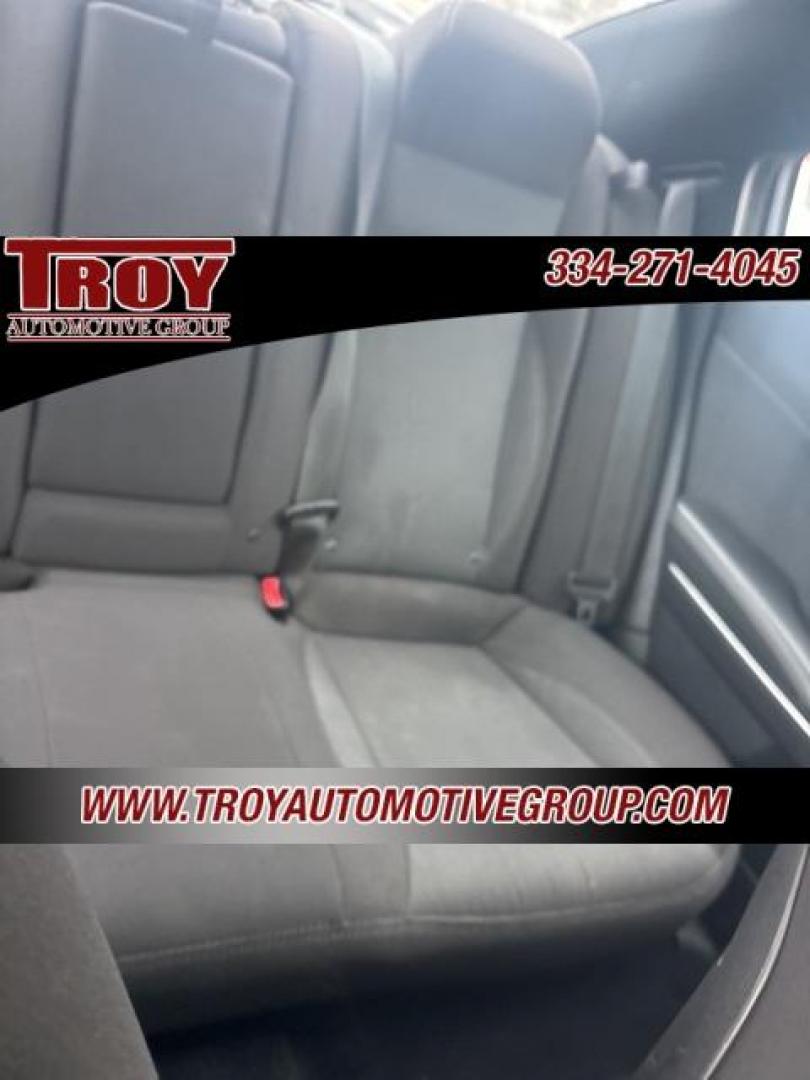 2017 Granite Crystal Metallic Clearcoat /Black Dodge Charger SE (2C3CDXBG9HH) with an 3.6L 6-Cylinder SMPI DOHC engine, Automatic transmission, located at 6812 Atlanta Hwy, Montgomery, AL, 36117, (334) 271-4045, 32.382118, -86.178673 - 20 Premium Alloy Wheels!!<br>Rear Spoiler!! - Photo#17