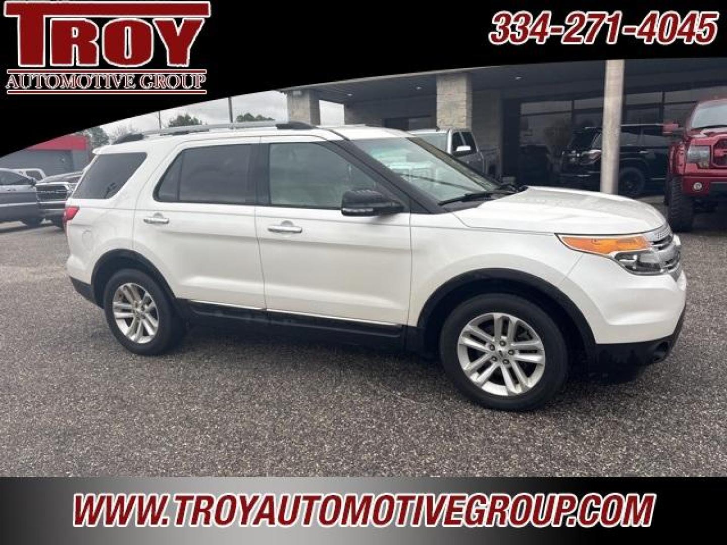2013 White Platinum Clearcoat Metallic /Medium Light Stone Ford Explorer XLT (1FM5K7D81DG) with an 3.5L 6-Cylinder SMPI DOHC engine, Automatic transmission, located at 6812 Atlanta Hwy, Montgomery, AL, 36117, (334) 271-4045, 32.382118, -86.178673 - Photo#8