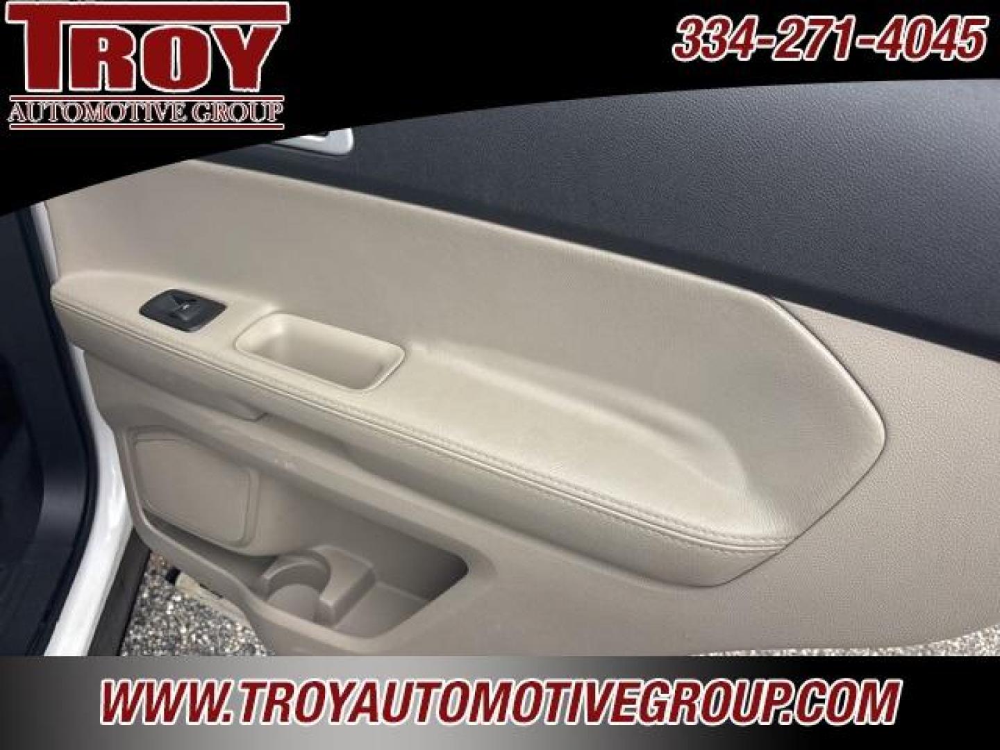 2013 White Platinum Clearcoat Metallic /Medium Light Stone Ford Explorer XLT (1FM5K7D81DG) with an 3.5L 6-Cylinder SMPI DOHC engine, Automatic transmission, located at 6812 Atlanta Hwy, Montgomery, AL, 36117, (334) 271-4045, 32.382118, -86.178673 - Photo#15