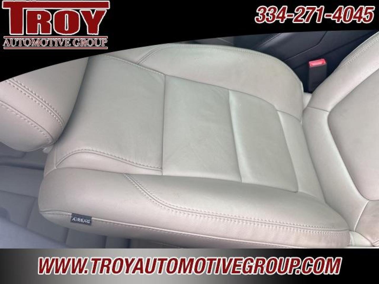 2013 White Platinum Clearcoat Metallic /Medium Light Stone Ford Explorer XLT (1FM5K7D81DG) with an 3.5L 6-Cylinder SMPI DOHC engine, Automatic transmission, located at 6812 Atlanta Hwy, Montgomery, AL, 36117, (334) 271-4045, 32.382118, -86.178673 - Photo#27