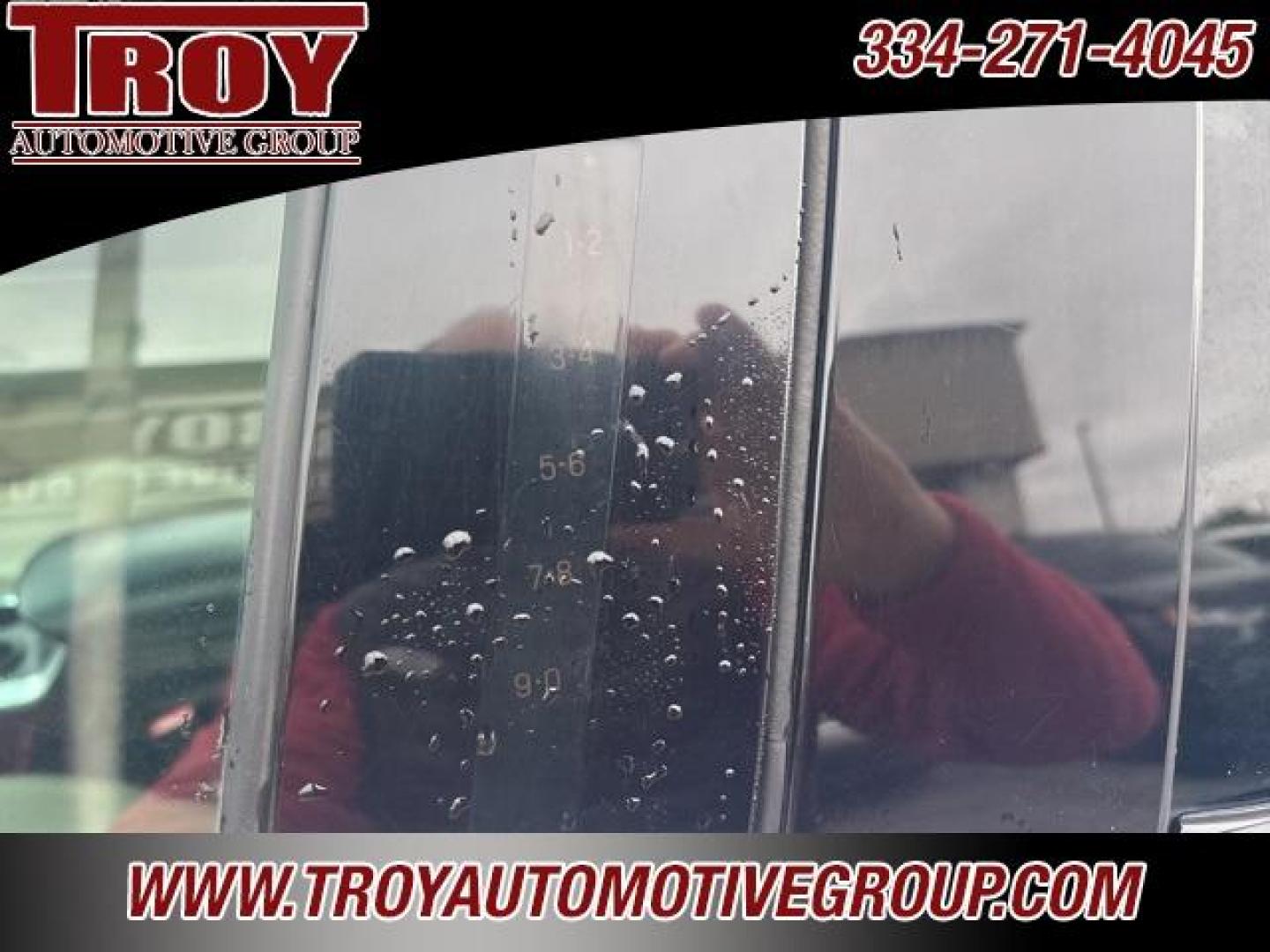 2013 White Platinum Clearcoat Metallic /Medium Light Stone Ford Explorer XLT (1FM5K7D81DG) with an 3.5L 6-Cylinder SMPI DOHC engine, Automatic transmission, located at 6812 Atlanta Hwy, Montgomery, AL, 36117, (334) 271-4045, 32.382118, -86.178673 - Photo#31