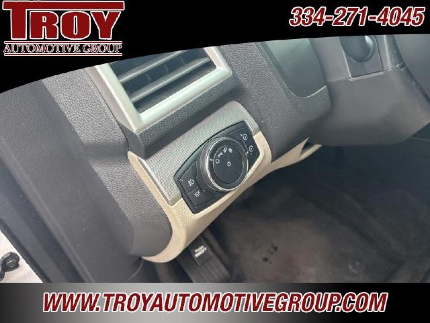 2013 White Platinum Clearcoat Metallic /Medium Light Stone Ford Explorer XLT (1FM5K7D81DG) with an 3.5L 6-Cylinder SMPI DOHC engine, Automatic transmission, located at 6812 Atlanta Hwy, Montgomery, AL, 36117, (334) 271-4045, 32.382118, -86.178673 - Photo#34