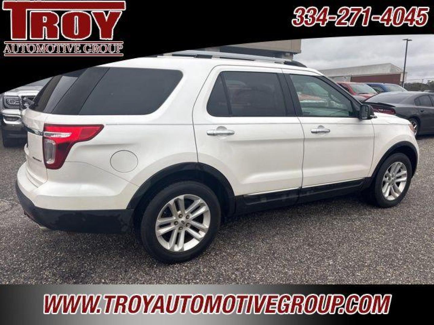 2013 White Platinum Clearcoat Metallic /Medium Light Stone Ford Explorer XLT (1FM5K7D81DG) with an 3.5L 6-Cylinder SMPI DOHC engine, Automatic transmission, located at 6812 Atlanta Hwy, Montgomery, AL, 36117, (334) 271-4045, 32.382118, -86.178673 - 1-Owner!!<br>Leather Seats!!<br>Tow Package!!<br>2-Master Keys!!<br>3rd Seat!! - Photo#9
