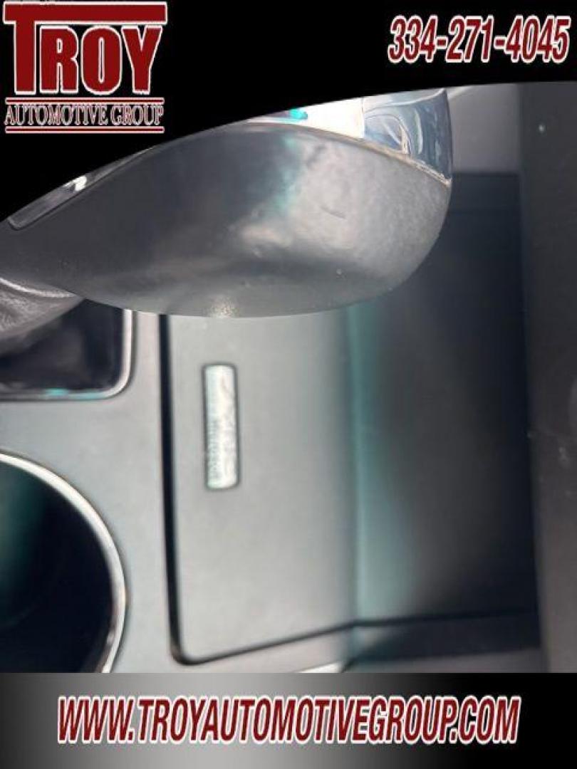 2013 White Platinum Clearcoat Metallic /Medium Light Stone Ford Explorer XLT (1FM5K7D81DG) with an 3.5L 6-Cylinder SMPI DOHC engine, Automatic transmission, located at 6812 Atlanta Hwy, Montgomery, AL, 36117, (334) 271-4045, 32.382118, -86.178673 - 1-Owner!!<br>Leather Seats!!<br>Tow Package!!<br>2-Master Keys!!<br>3rd Seat!! - Photo#41