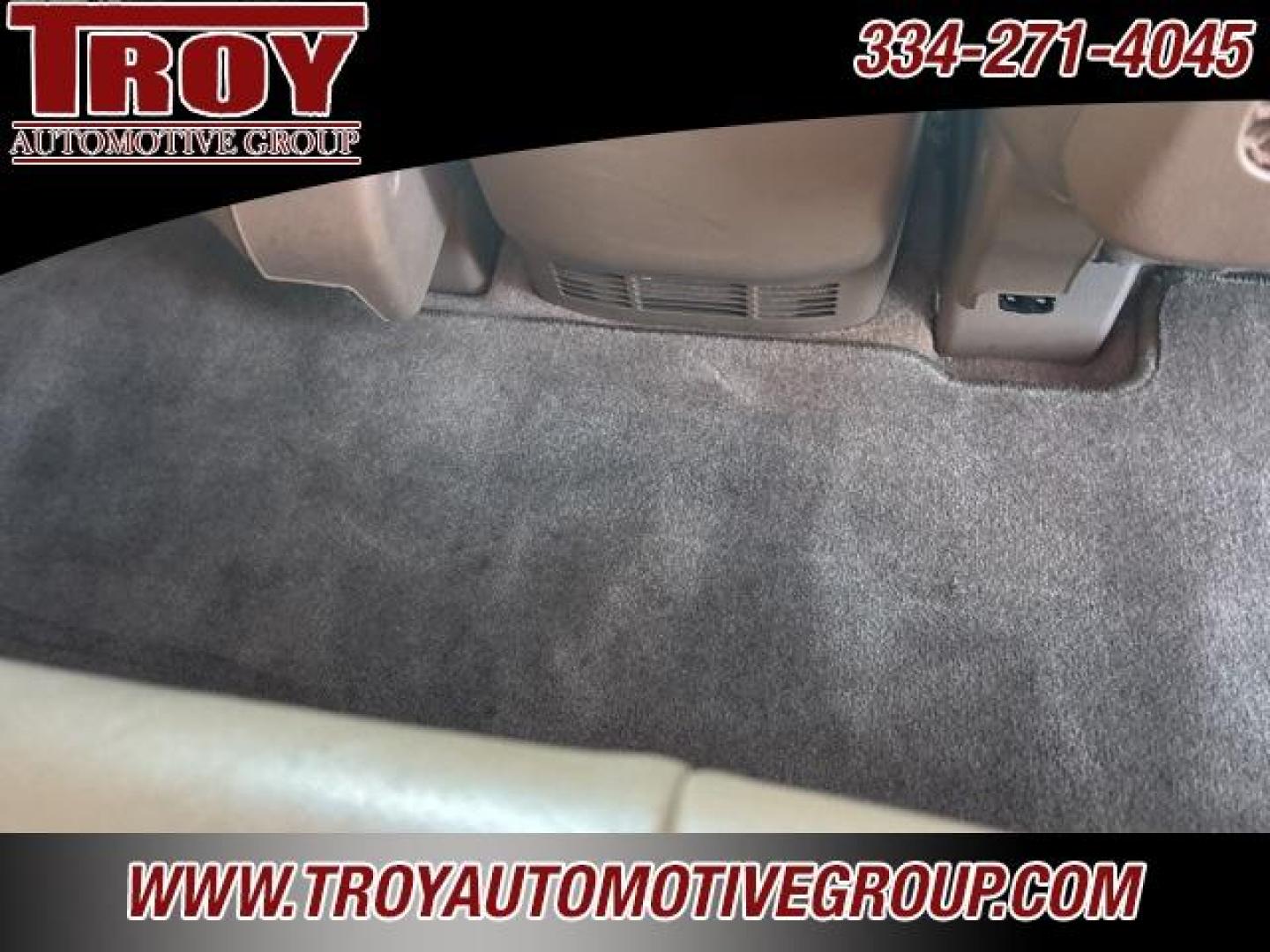 2007 Desert Rock Metallic /Saddle Honda Pilot EX-L (5FNYF28747B) with an 3.5L V6 SOHC i-VTEC 24V engine, Automatic transmission, located at 6812 Atlanta Hwy, Montgomery, AL, 36117, (334) 271-4045, 32.382118, -86.178673 - 3rd Seat!!<br>Heated Leather Seats!<br>Power Sunroof!!<br>Gold 2007 Honda Pilot EX-L FWD 3.5L V6 SOHC i-VTEC 24V 5-Speed Automatic with Overdrive<br><br>Financing Available---Top Value for Trades.<br><br>Odometer is 46013 miles below market average!<br><br><br>Awards:<br> * 2007 KBB.com Best Resale - Photo#11