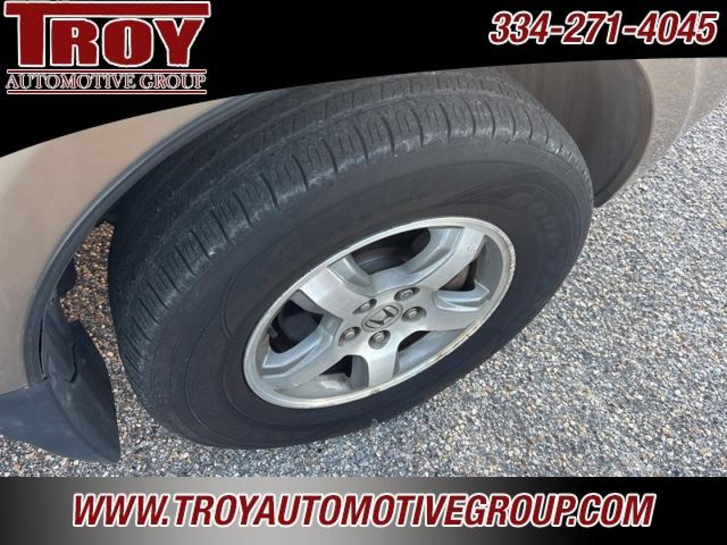 2007 Desert Rock Metallic /Saddle Honda Pilot EX-L (5FNYF28747B) with an 3.5L V6 SOHC i-VTEC 24V engine, Automatic transmission, located at 6812 Atlanta Hwy, Montgomery, AL, 36117, (334) 271-4045, 32.382118, -86.178673 - 3rd Seat!!<br>Heated Leather Seats!<br>Power Sunroof!!<br>Gold 2007 Honda Pilot EX-L FWD 3.5L V6 SOHC i-VTEC 24V 5-Speed Automatic with Overdrive<br><br>Financing Available---Top Value for Trades.<br><br>Odometer is 46013 miles below market average!<br><br><br>Awards:<br> * 2007 KBB.com Best Resale - Photo#28