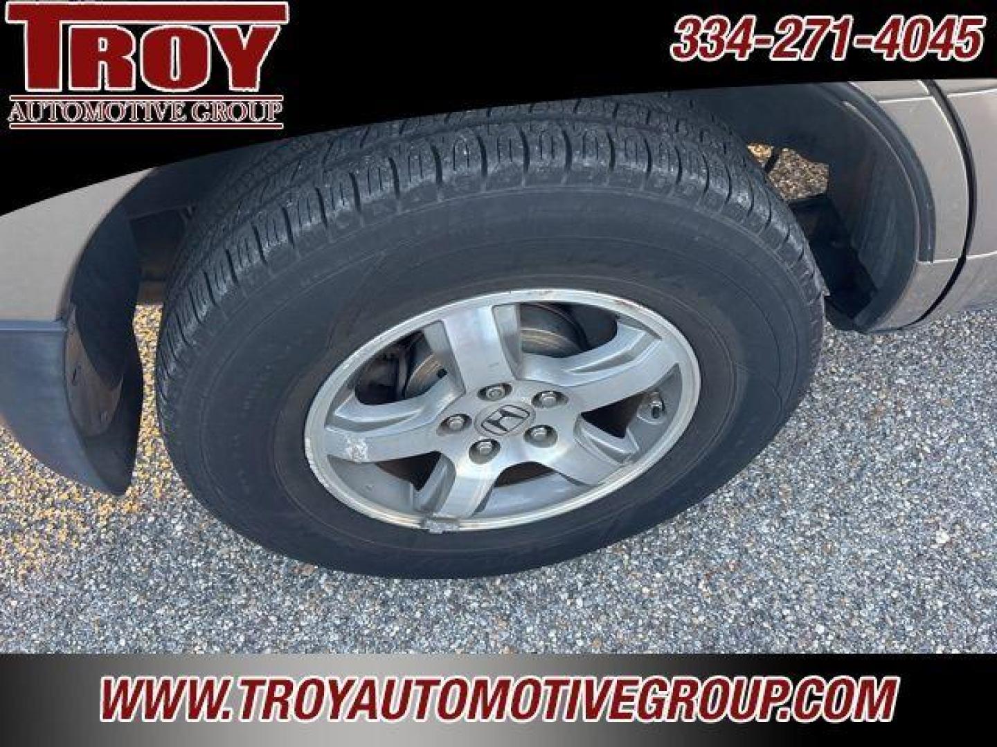 2007 Desert Rock Metallic /Saddle Honda Pilot EX-L (5FNYF28747B) with an 3.5L V6 SOHC i-VTEC 24V engine, Automatic transmission, located at 6812 Atlanta Hwy, Montgomery, AL, 36117, (334) 271-4045, 32.382118, -86.178673 - 3rd Seat!!<br>Heated Leather Seats!<br>Power Sunroof!!<br>Gold 2007 Honda Pilot EX-L FWD 3.5L V6 SOHC i-VTEC 24V 5-Speed Automatic with Overdrive<br><br>Financing Available---Top Value for Trades.<br><br>Odometer is 46013 miles below market average!<br><br><br>Awards:<br> * 2007 KBB.com Best Resale - Photo#27