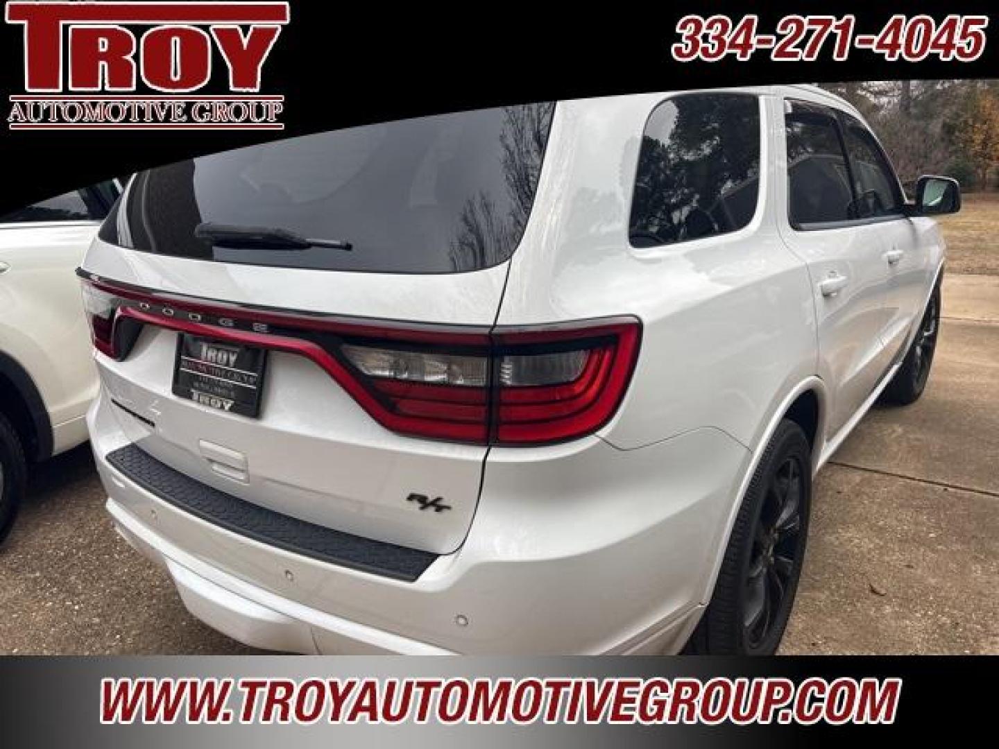 2019 White Knuckle Clearcoat /Black Dodge Durango R/T (1C4SDHCT5KC) with an HEMI 5.7L V8 Multi Displacement VVT engine, Automatic transmission, located at 6812 Atlanta Hwy, Montgomery, AL, 36117, (334) 271-4045, 32.382118, -86.178673 - Power Sunroof!!<br>Tow Package!!<br>Blind Spot Monitors!!<br>2-Master Remote Keys!!<br>Black Top Package!!<br>Heated Seats!! - Photo#8