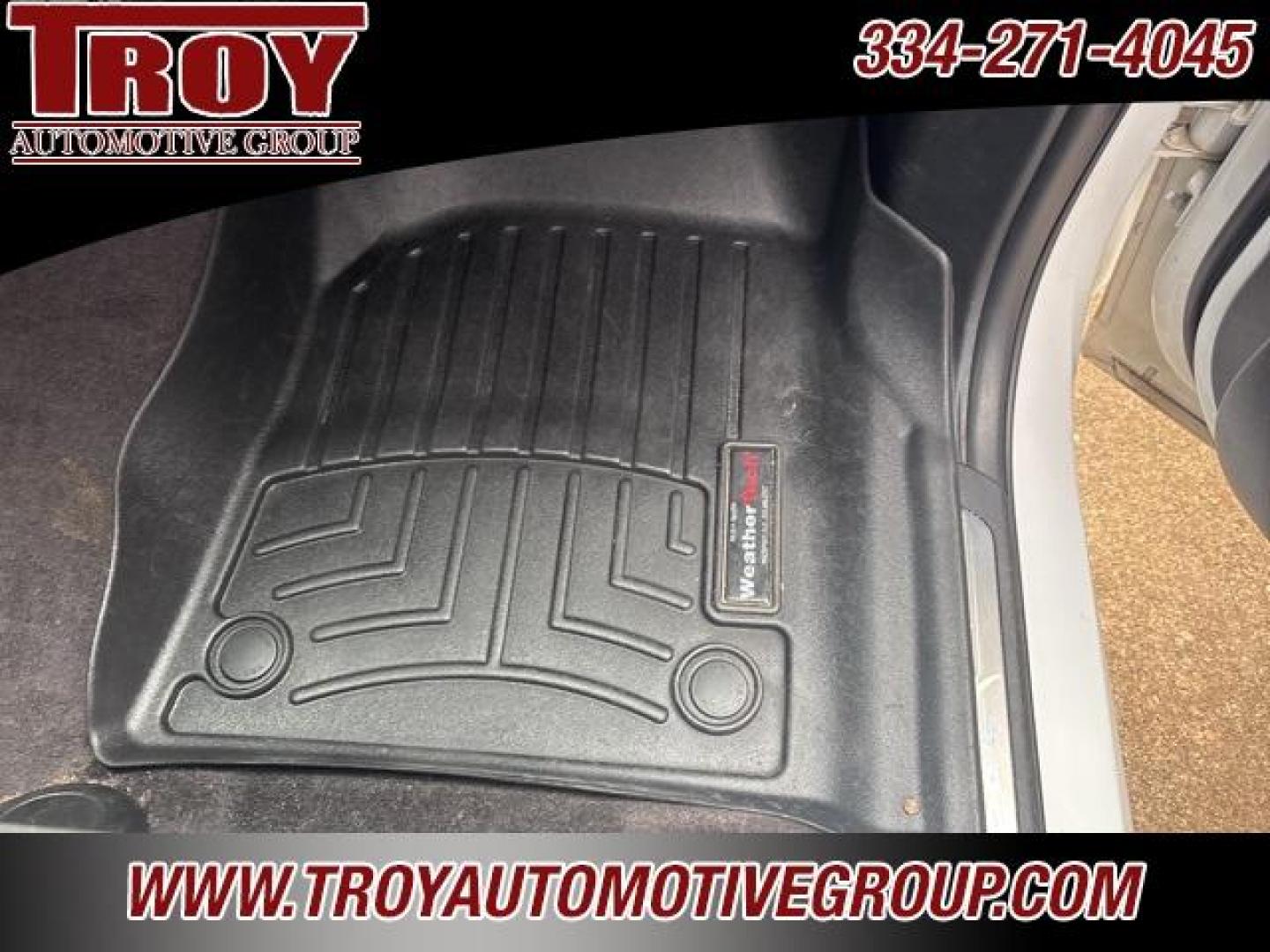 2019 White Knuckle Clearcoat /Black Dodge Durango R/T (1C4SDHCT5KC) with an HEMI 5.7L V8 Multi Displacement VVT engine, Automatic transmission, located at 6812 Atlanta Hwy, Montgomery, AL, 36117, (334) 271-4045, 32.382118, -86.178673 - Power Sunroof!!<br>Tow Package!!<br>Blind Spot Monitors!!<br>2-Master Remote Keys!!<br>Black Top Package!!<br>Heated Seats!! - Photo#13