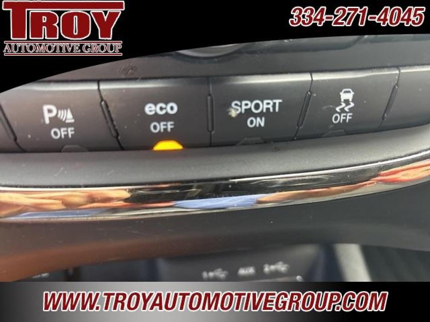 2019 White Knuckle Clearcoat /Black Dodge Durango R/T (1C4SDHCT5KC) with an HEMI 5.7L V8 Multi Displacement VVT engine, Automatic transmission, located at 6812 Atlanta Hwy, Montgomery, AL, 36117, (334) 271-4045, 32.382118, -86.178673 - Power Sunroof!!<br>Tow Package!!<br>Blind Spot Monitors!!<br>2-Master Remote Keys!!<br>Black Top Package!!<br>Heated Seats!! - Photo#46