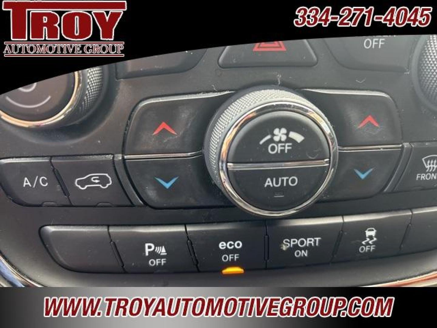 2019 White Knuckle Clearcoat /Black Dodge Durango R/T (1C4SDHCT5KC) with an HEMI 5.7L V8 Multi Displacement VVT engine, Automatic transmission, located at 6812 Atlanta Hwy, Montgomery, AL, 36117, (334) 271-4045, 32.382118, -86.178673 - Power Sunroof!!<br>Tow Package!!<br>Blind Spot Monitors!!<br>2-Master Remote Keys!!<br>Black Top Package!!<br>Heated Seats!! - Photo#47