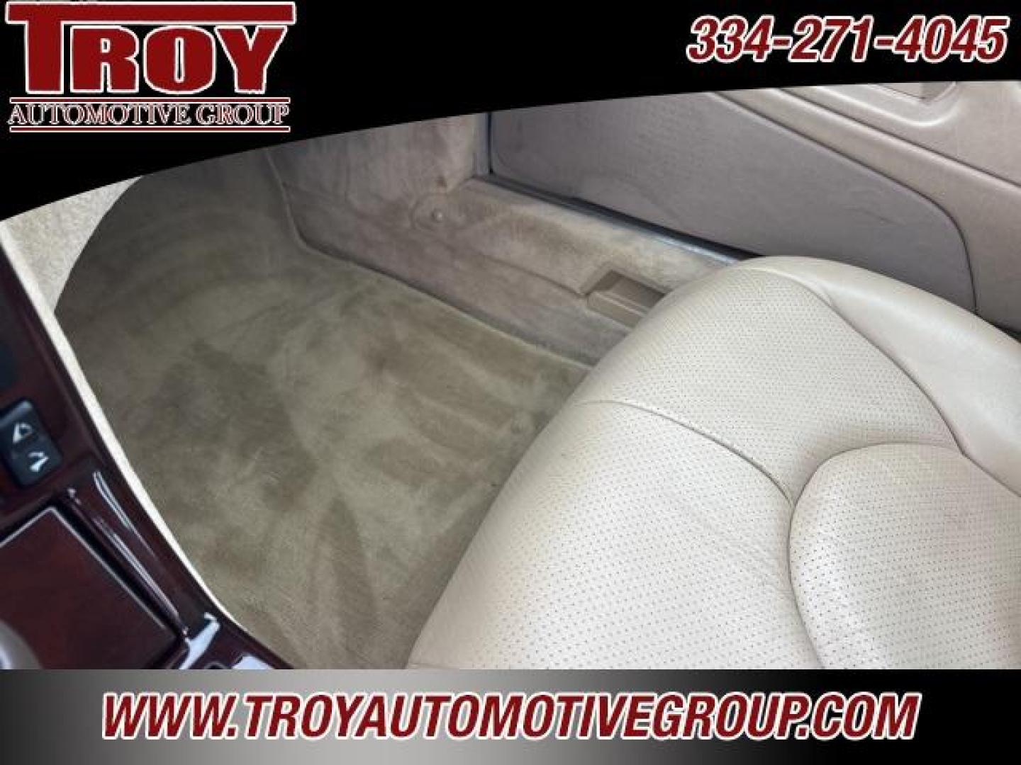 1997 Red /Parchment Mercedes-Benz SL-Class SL 320 (WDBFA63FXVF) with an 3.2L I6 engine, Automatic transmission, located at 6812 Atlanta Hwy, Montgomery, AL, 36117, (334) 271-4045, 32.382118, -86.178673 - Recent Arrival!<br>Hard Top!!<br>Hard Top Stand!!<br>Black Soft Top!!<br><br>Red 1997 Mercedes-Benz SL-Class SL 320 RWD 3.2L I6 5-Speed Automatic<br><br>Financing Available---Top Value for Trades - Photo#14